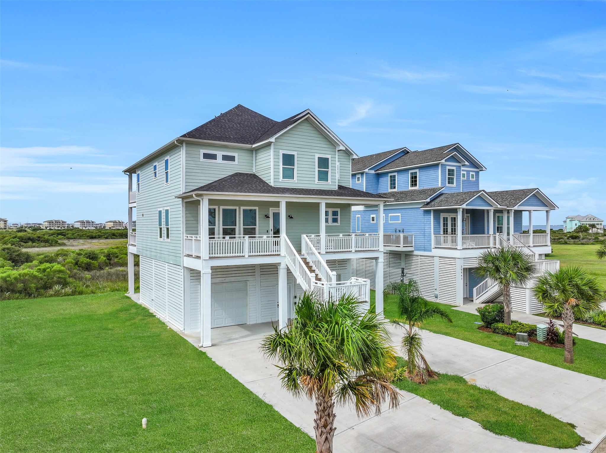 25943 Bay Breeze Drive Property Photo 2
