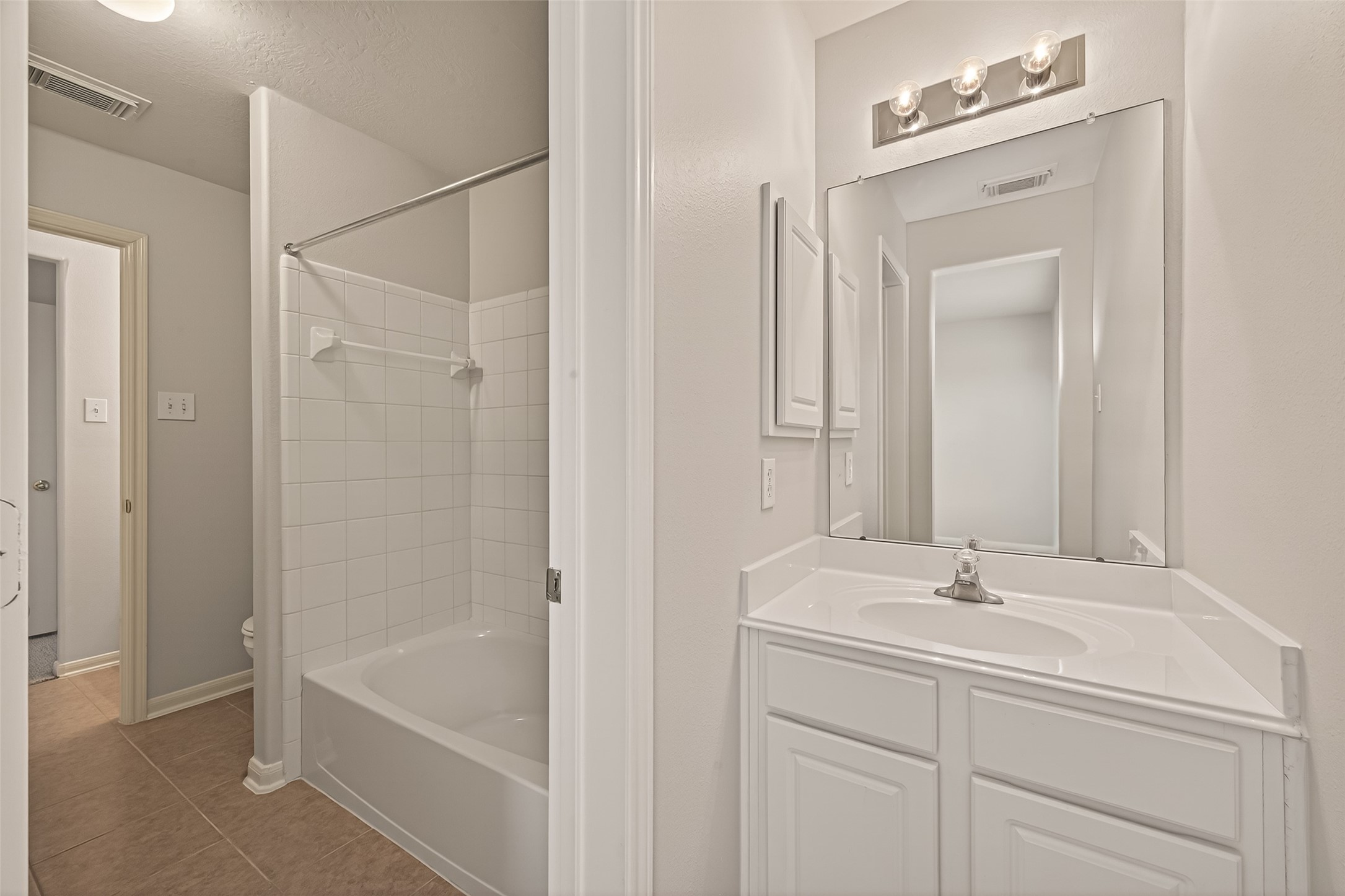 4103 Dusty Ridge Court Property Photo 24