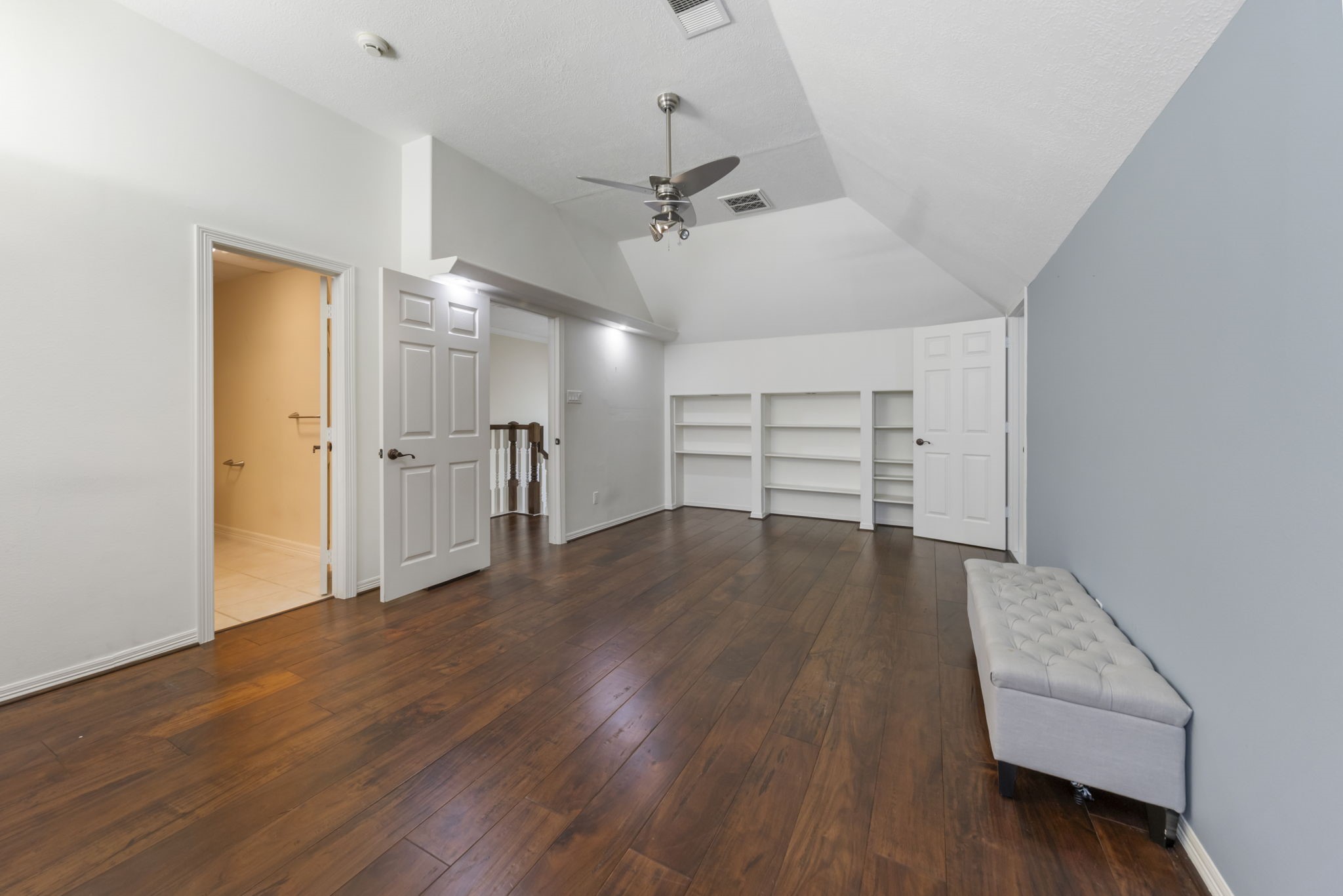 90 W Horizon Ridge Place Property Photo 28