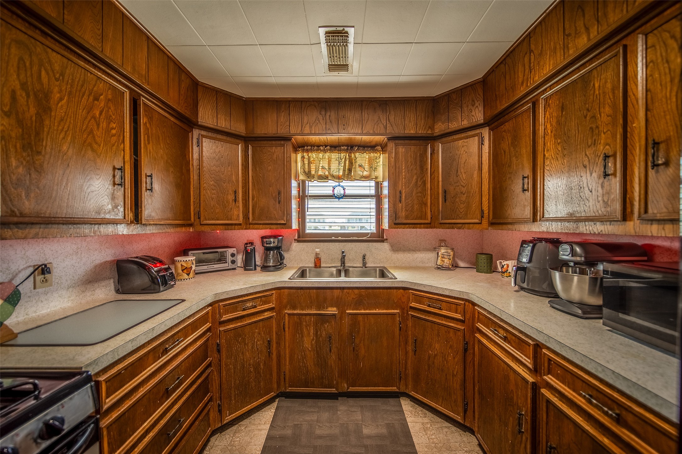 10411 Wern Road Property Photo 16