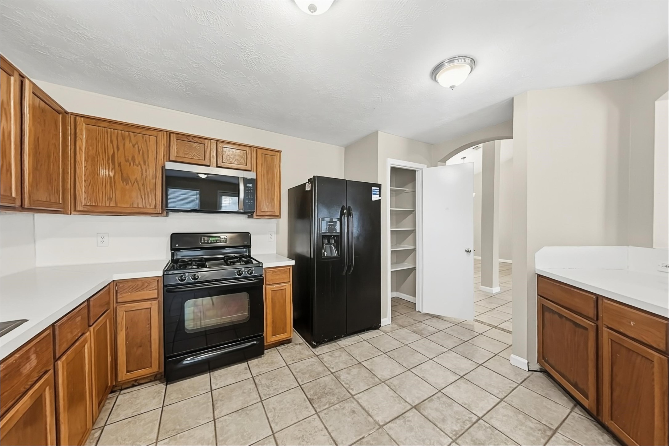 1423 Hunter Green Lane Property Photo 2