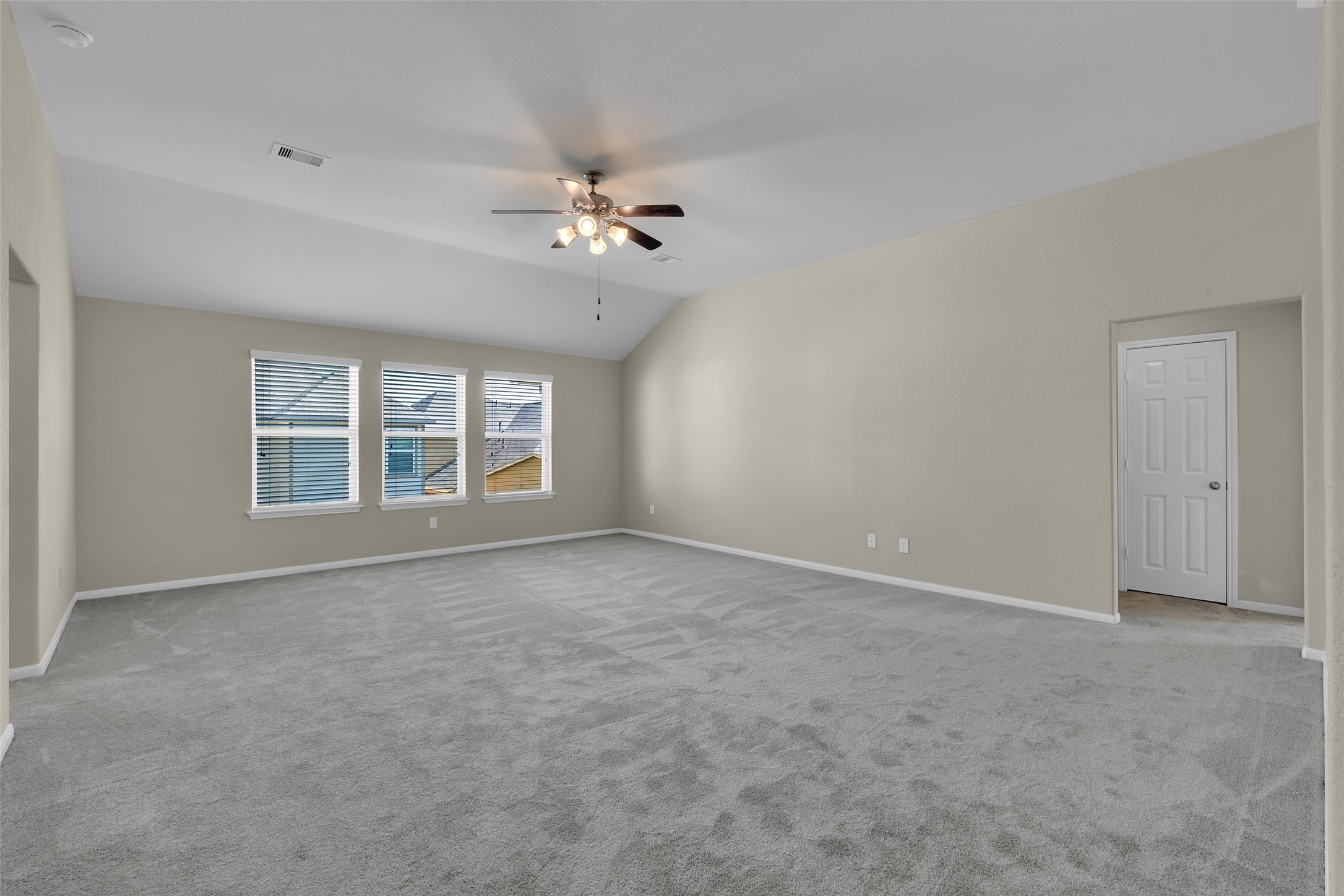 4914 Evening Moon Lane Property Photo 33