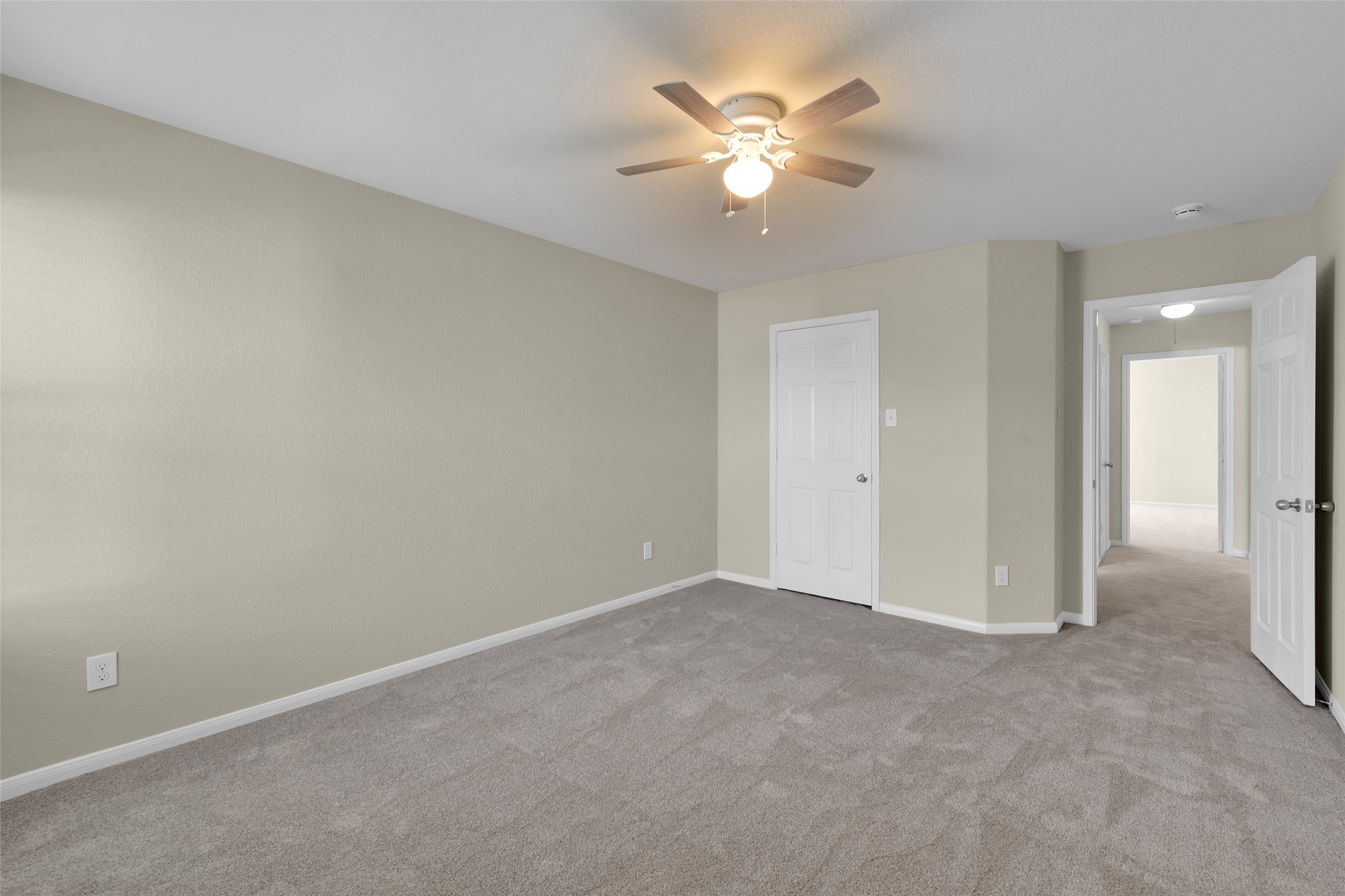 4914 Evening Moon Lane Property Photo 41