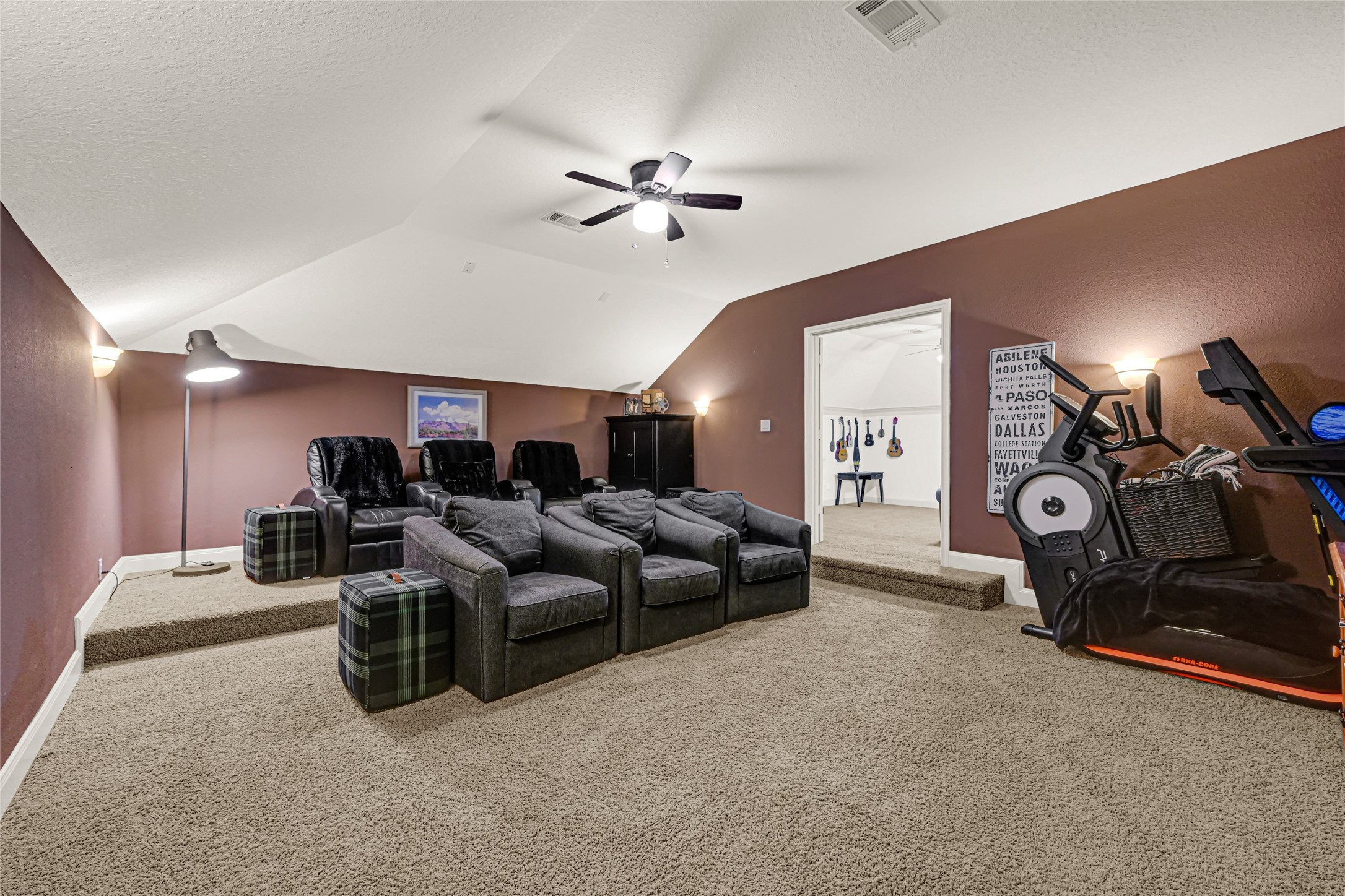 15631 Connie Lane Property Photo 38