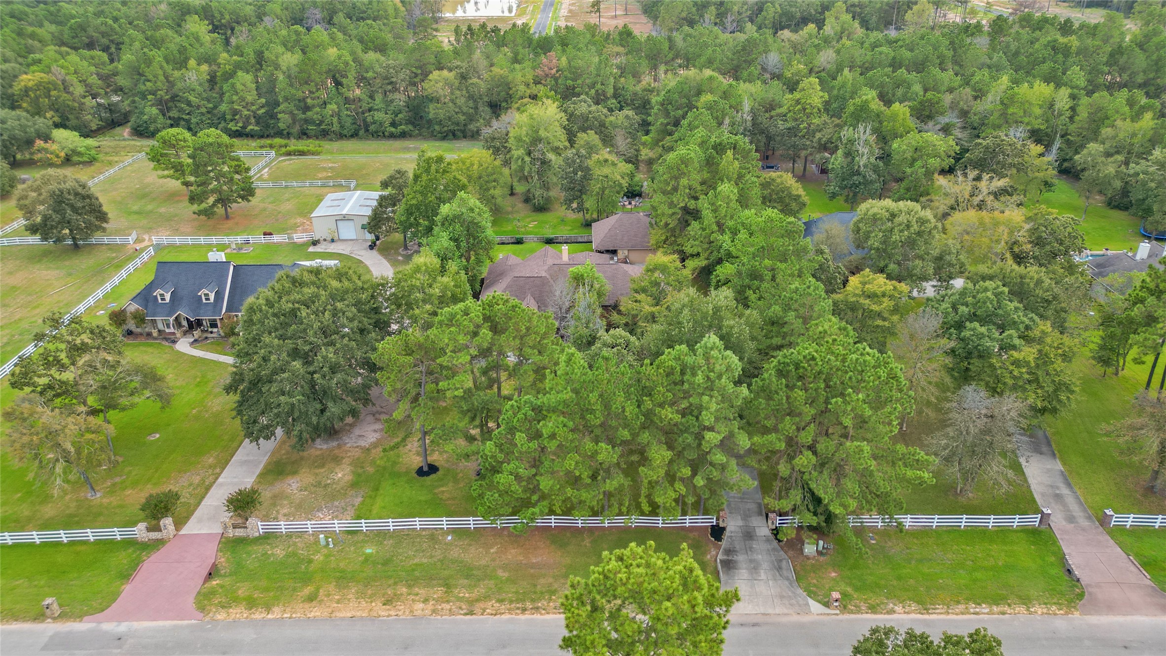 15631 Connie Lane Property Photo 49