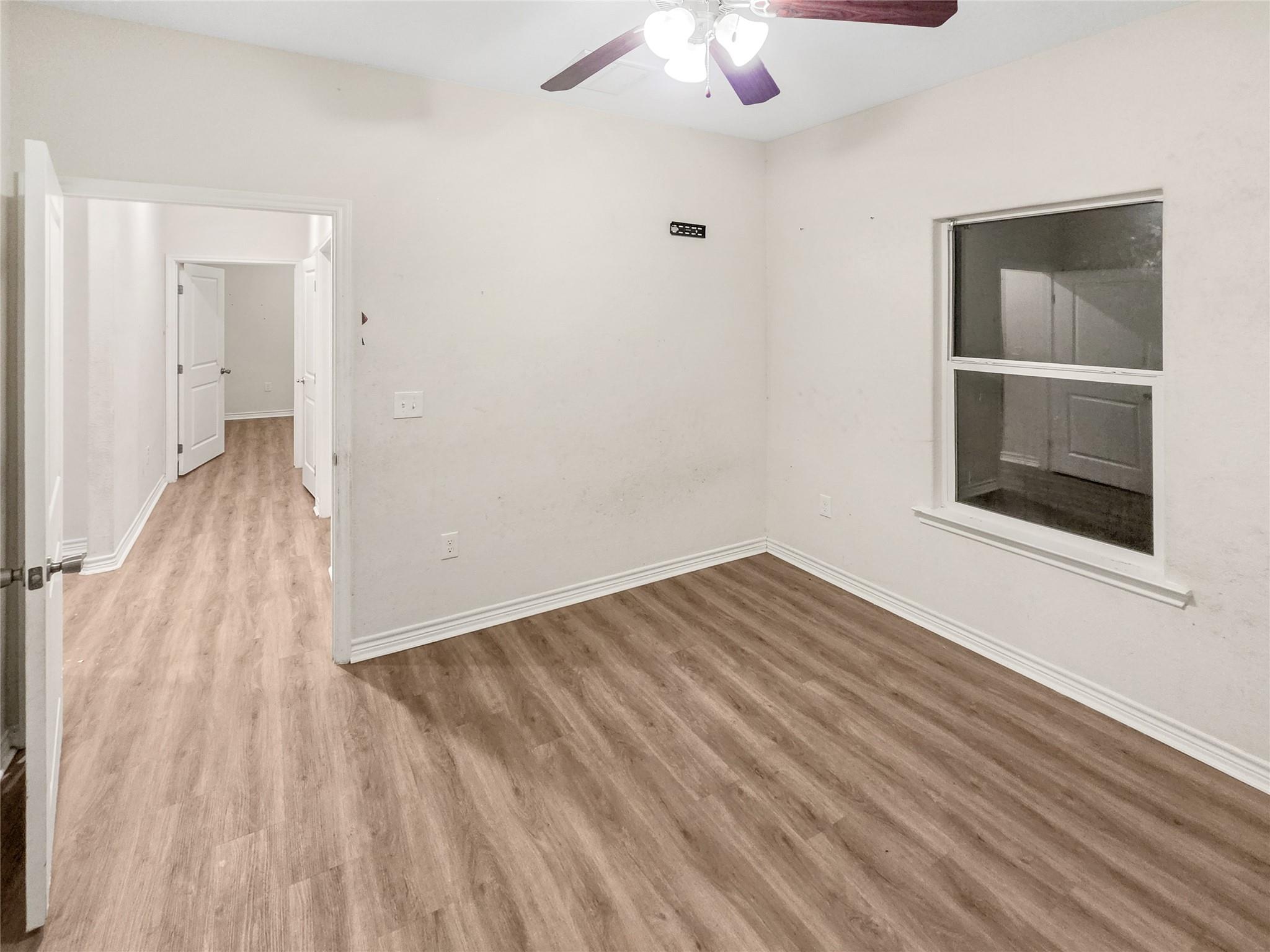 303 S 4th Street, Alvin Tx 77511 Property Photo 16
