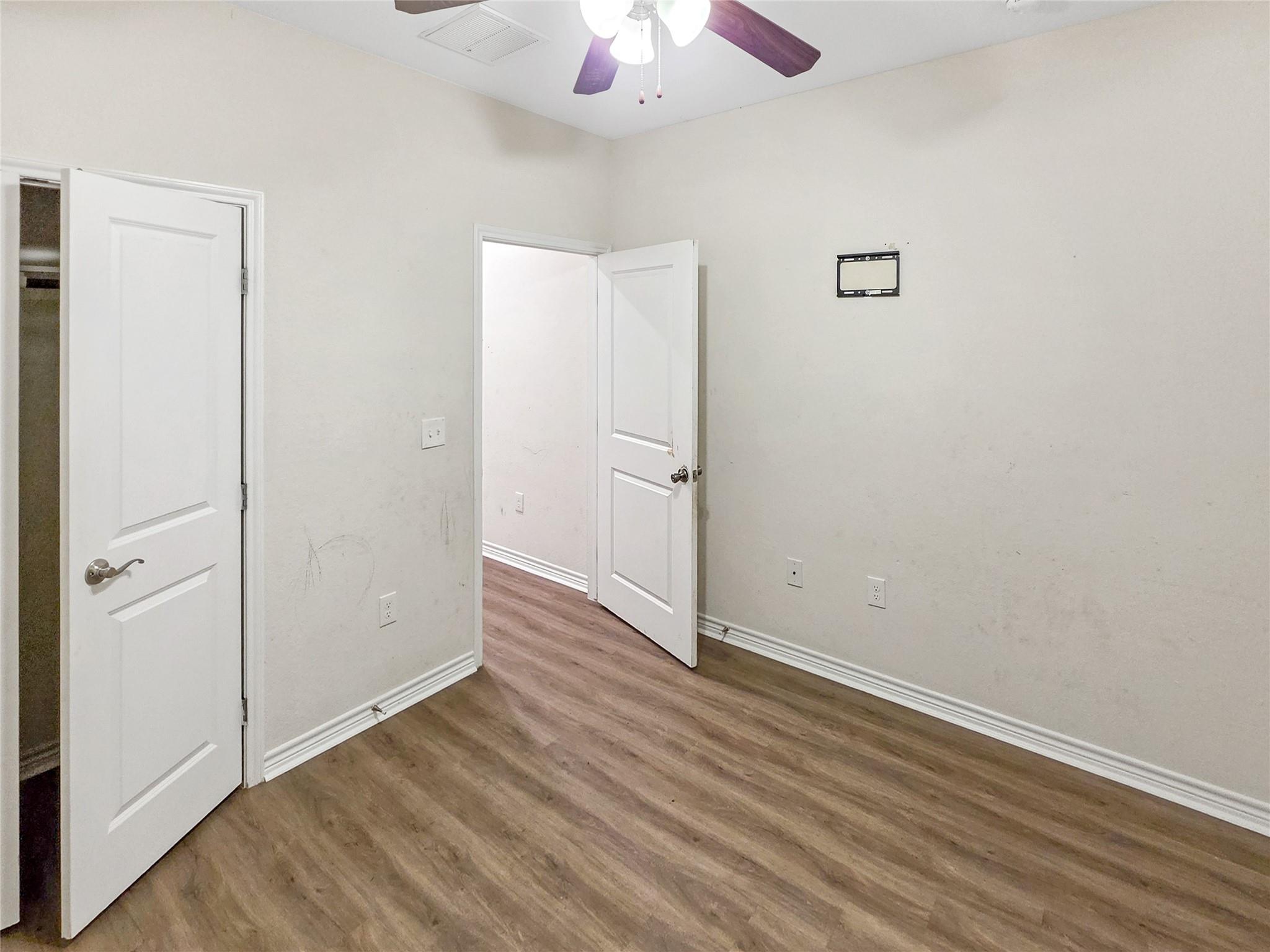 303 S 4th Street, Alvin Tx 77511 Property Photo 18