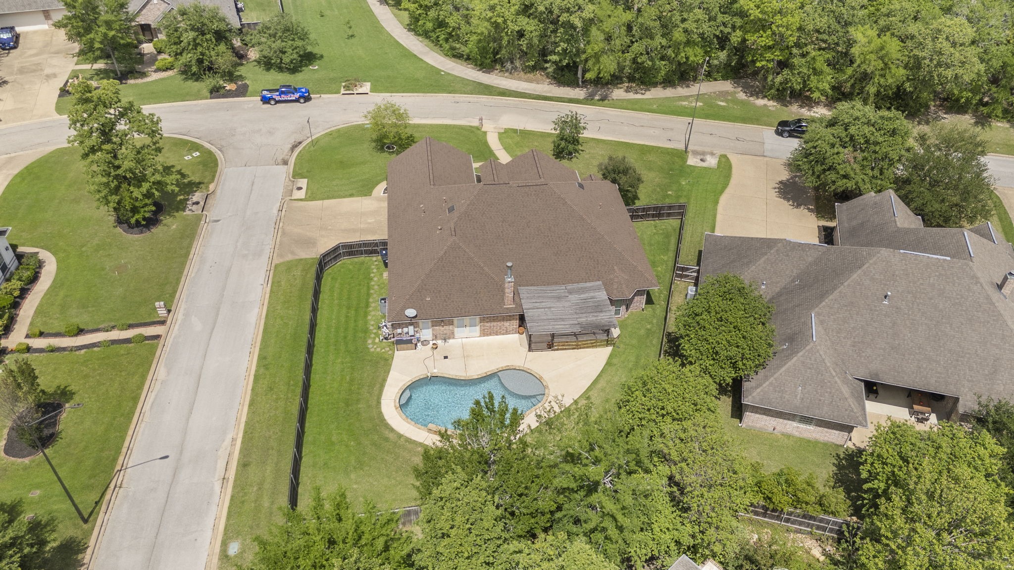 2209 Rockingham Loop Property Photo 2