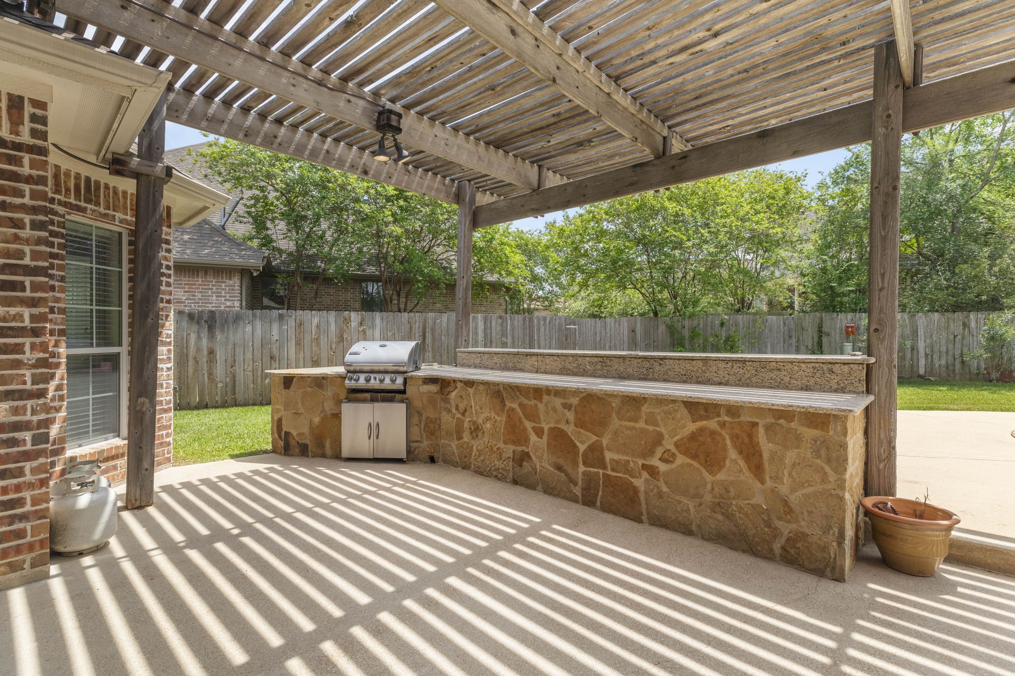 2209 Rockingham Loop Property Photo 46