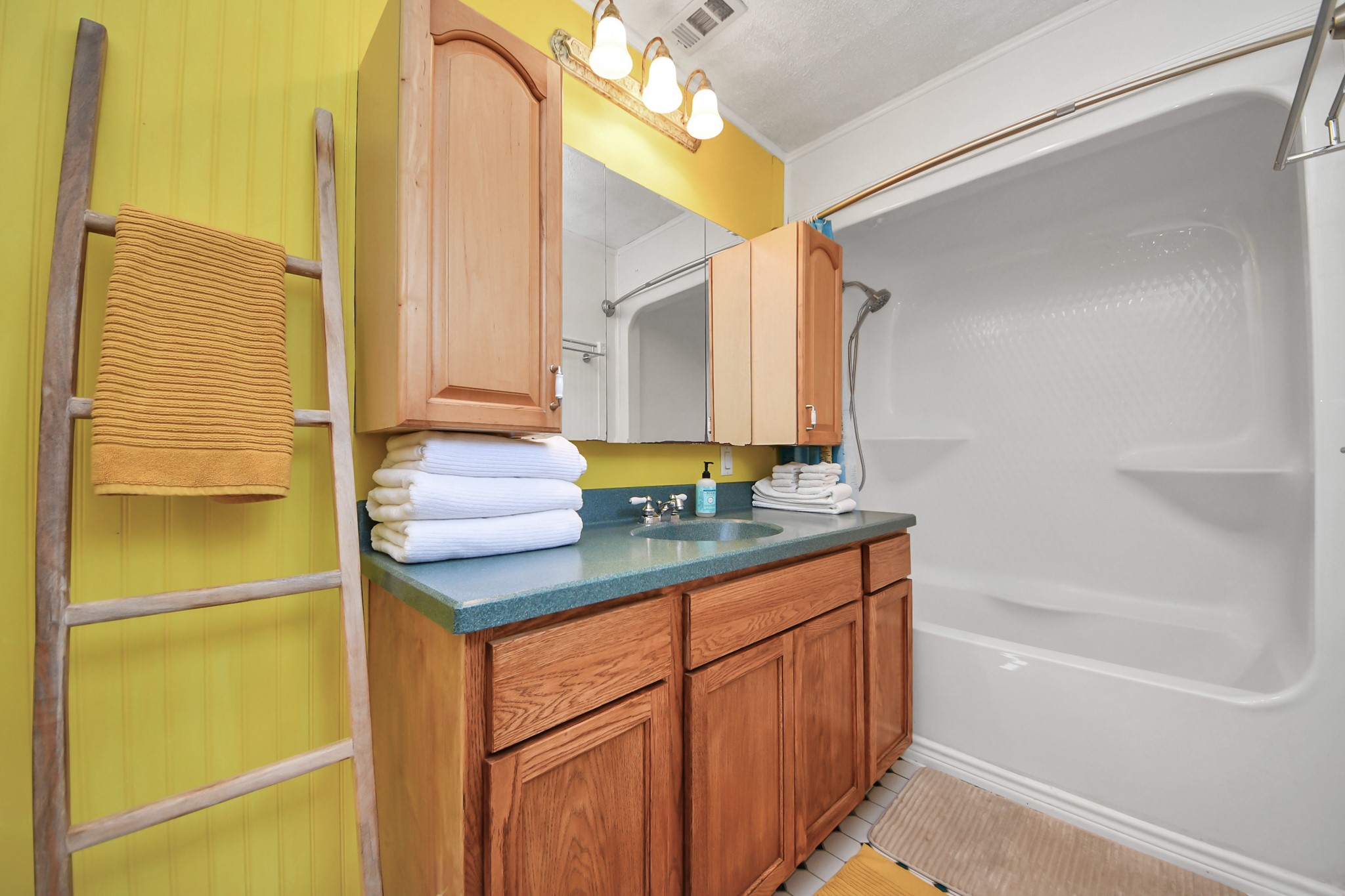17018 Water Oak Drive A Property Photo 28