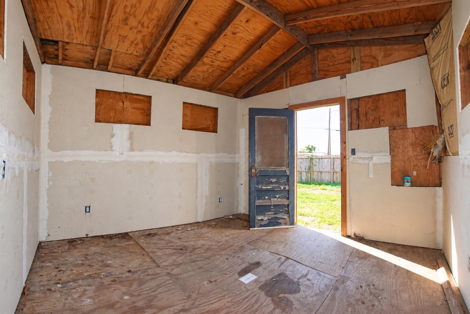 804 W Main Street, Baytown Tx 77520 Property Photo 14