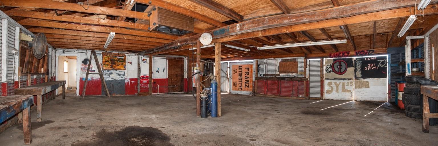 804 W Main Street, Baytown Tx 77520 Property Photo 22