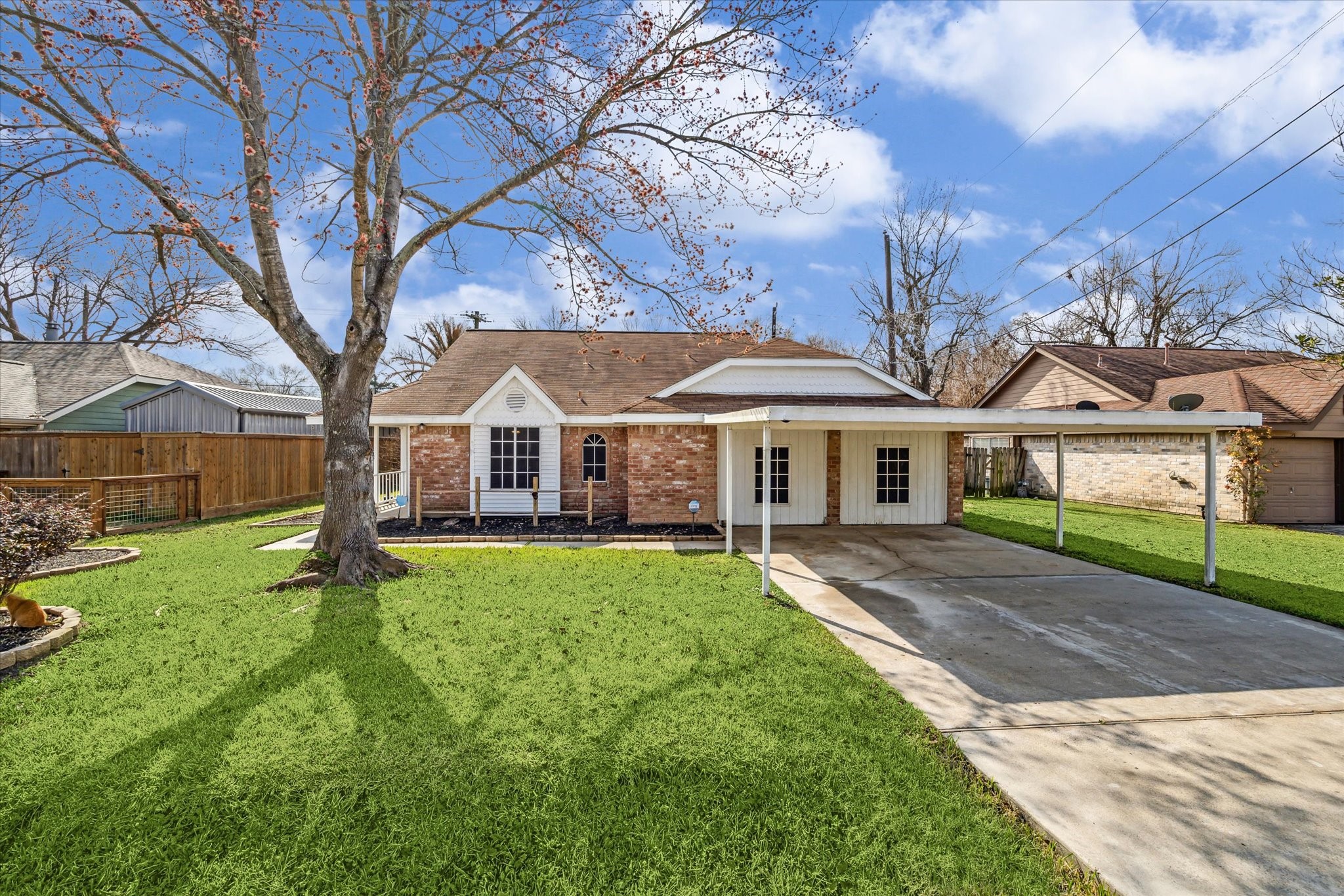 407 Highland Woods Drive Property Photo 1