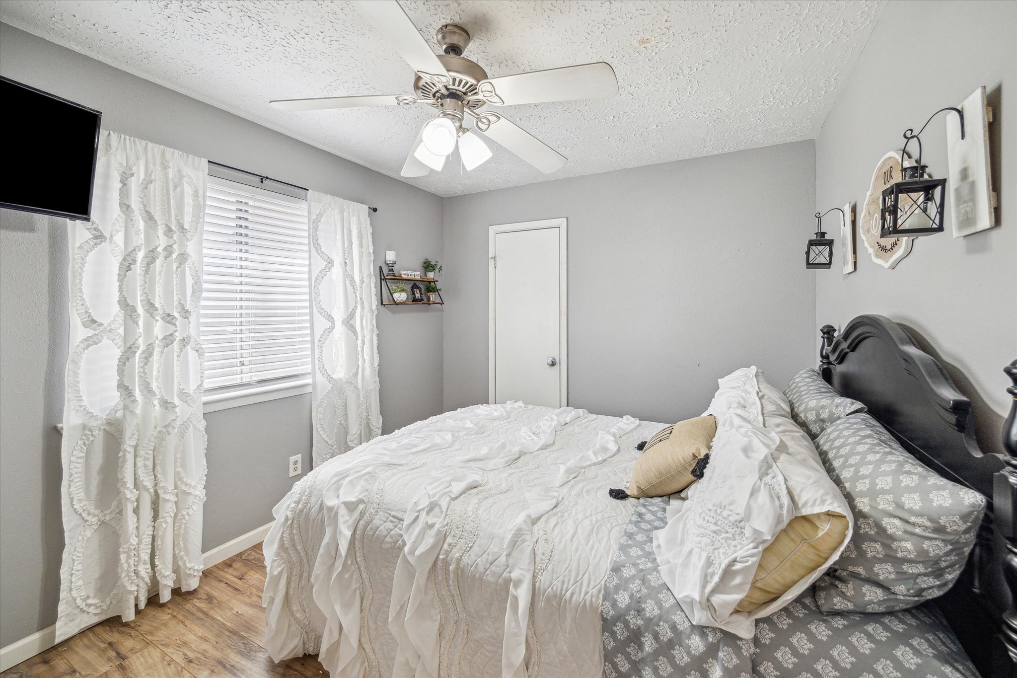 407 Highland Woods Drive Property Photo 10