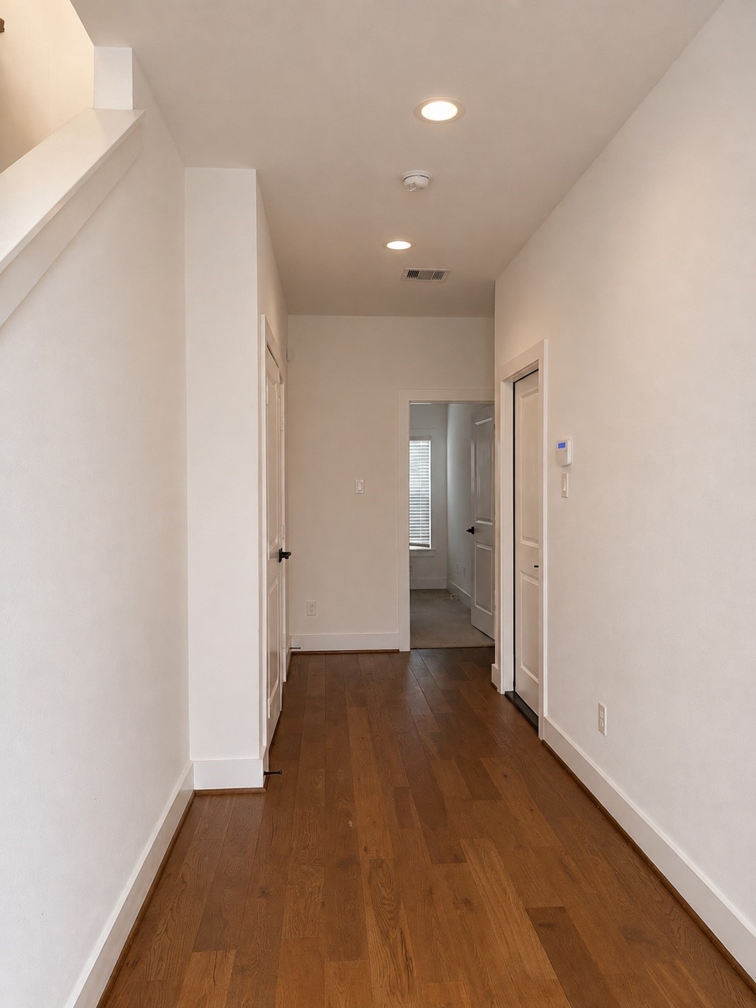 105 W Whitney Street B Property Photo 16