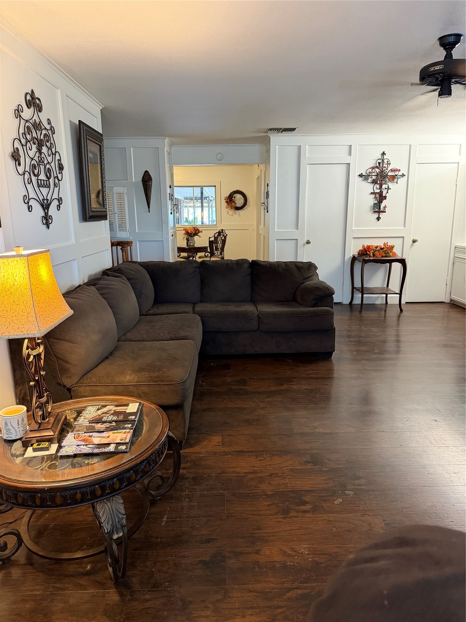 100 Evans Street Property Photo 6