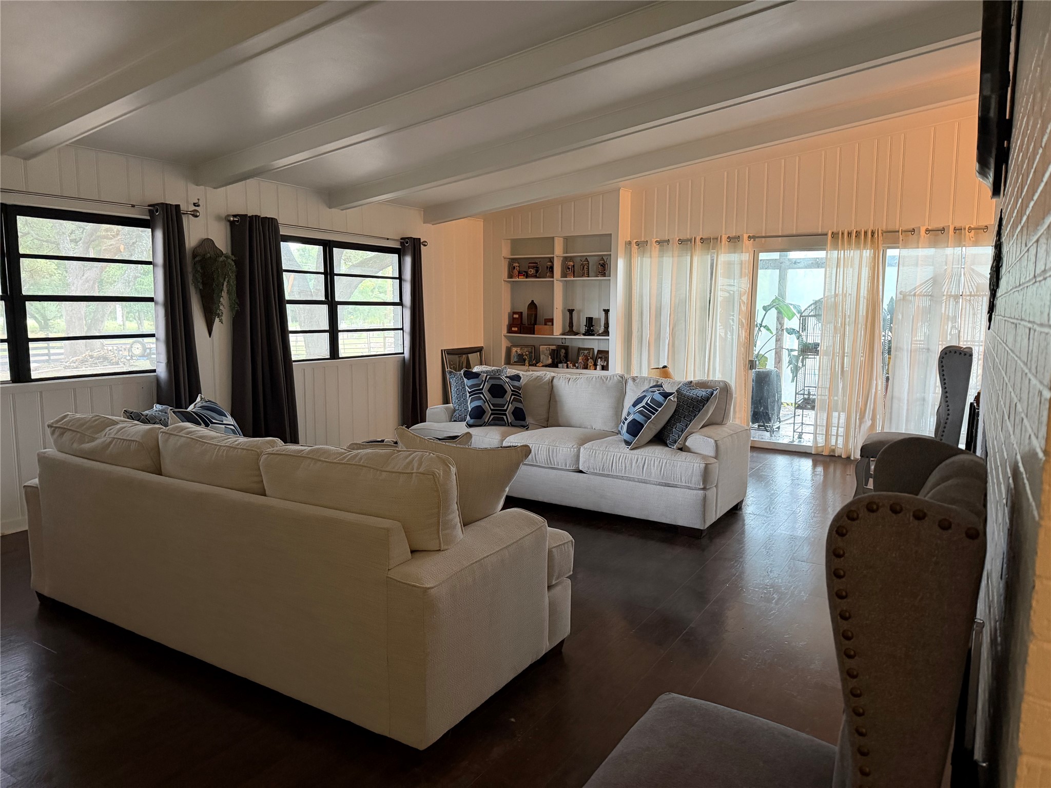 100 Evans Street Property Photo 11