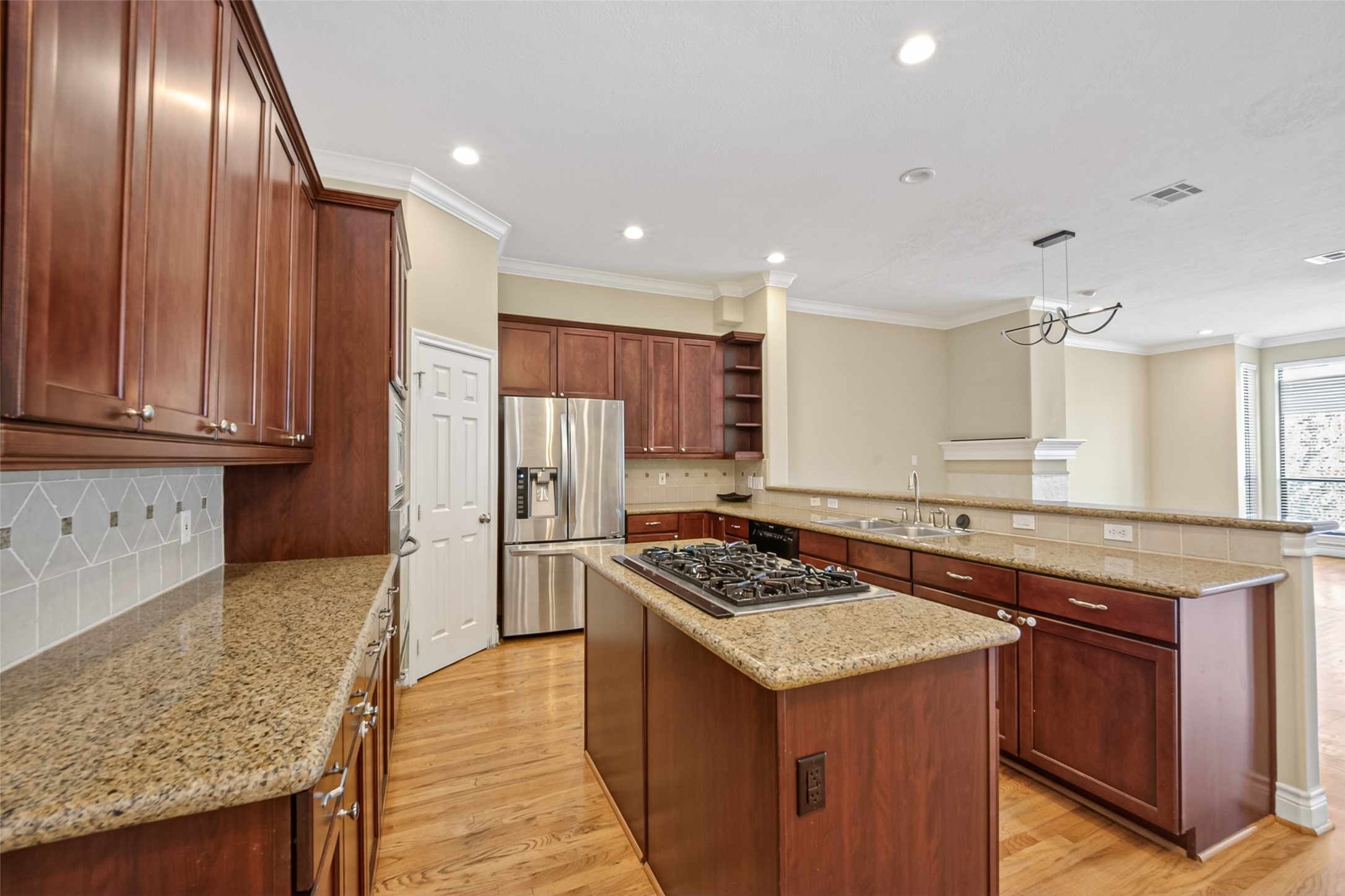 1804 Tuam Street Property Photo 6