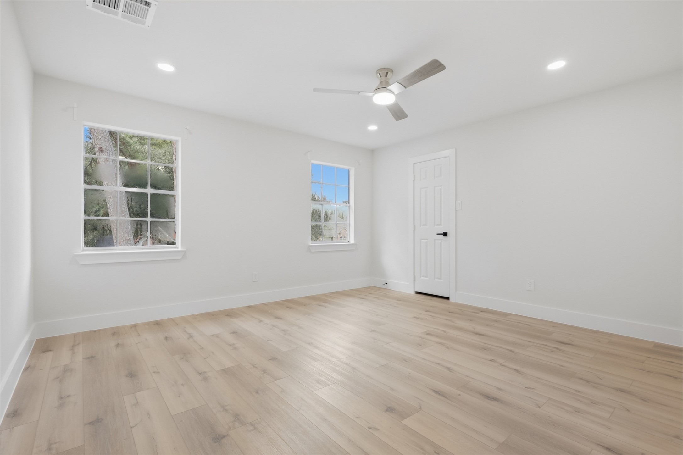 8119 Pine Green Lane Property Photo 33