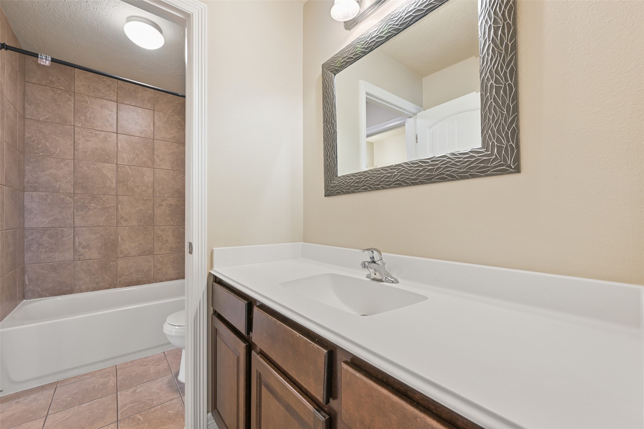 14031 Hawthorne Circle Property Photo 27