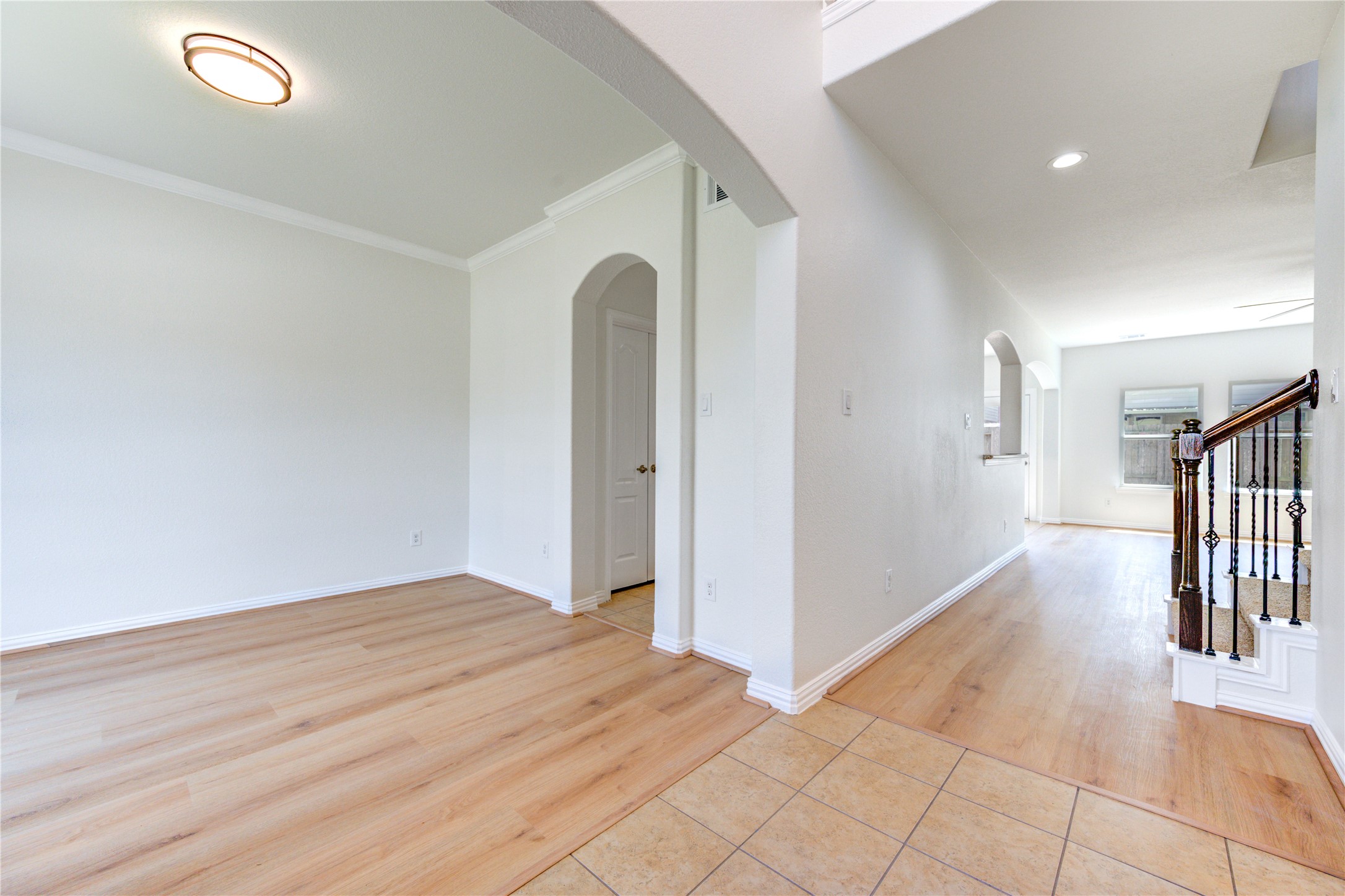 9918 Wood Wind Court Property Photo 7