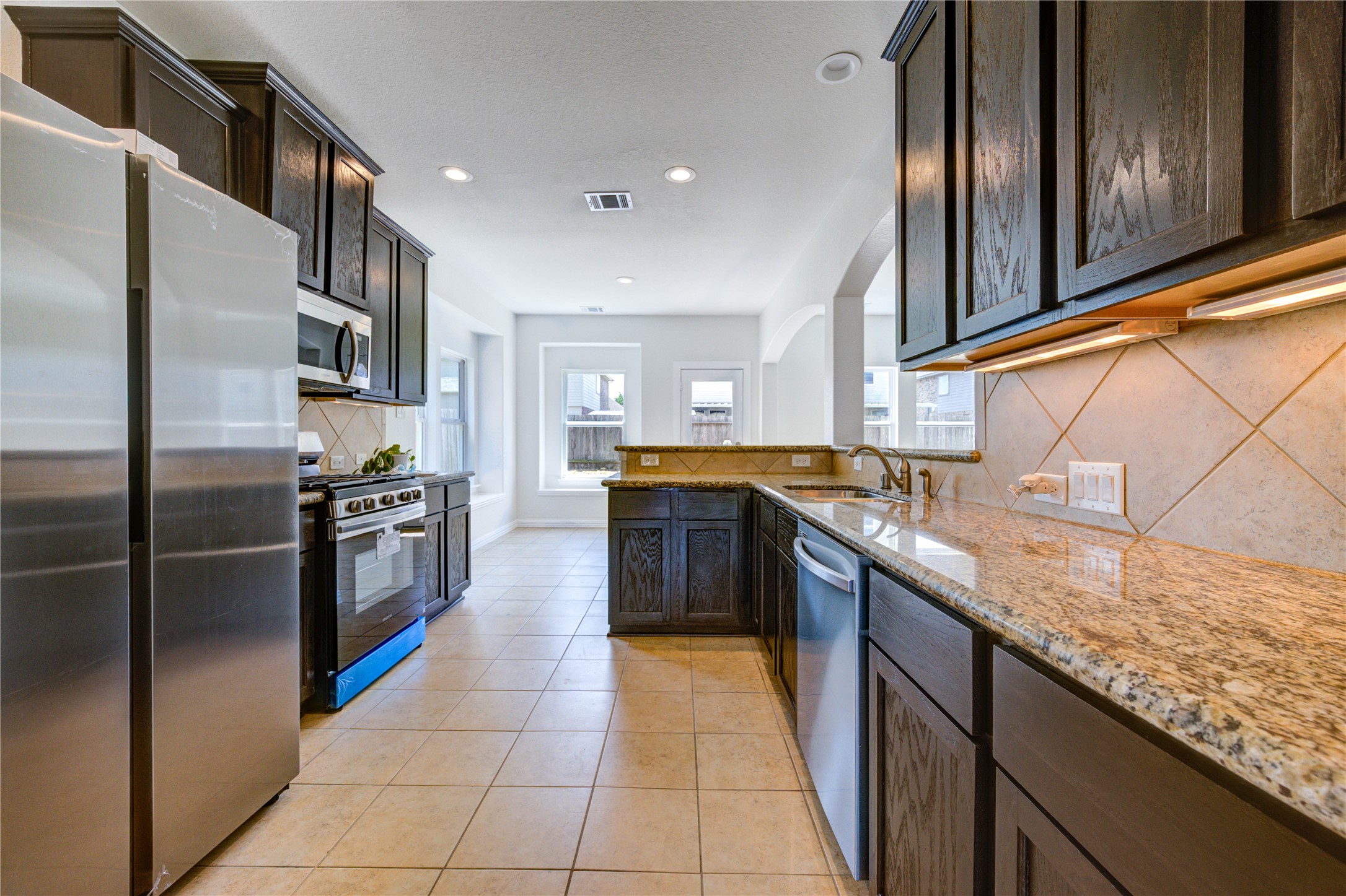 9918 Wood Wind Court Property Photo 9