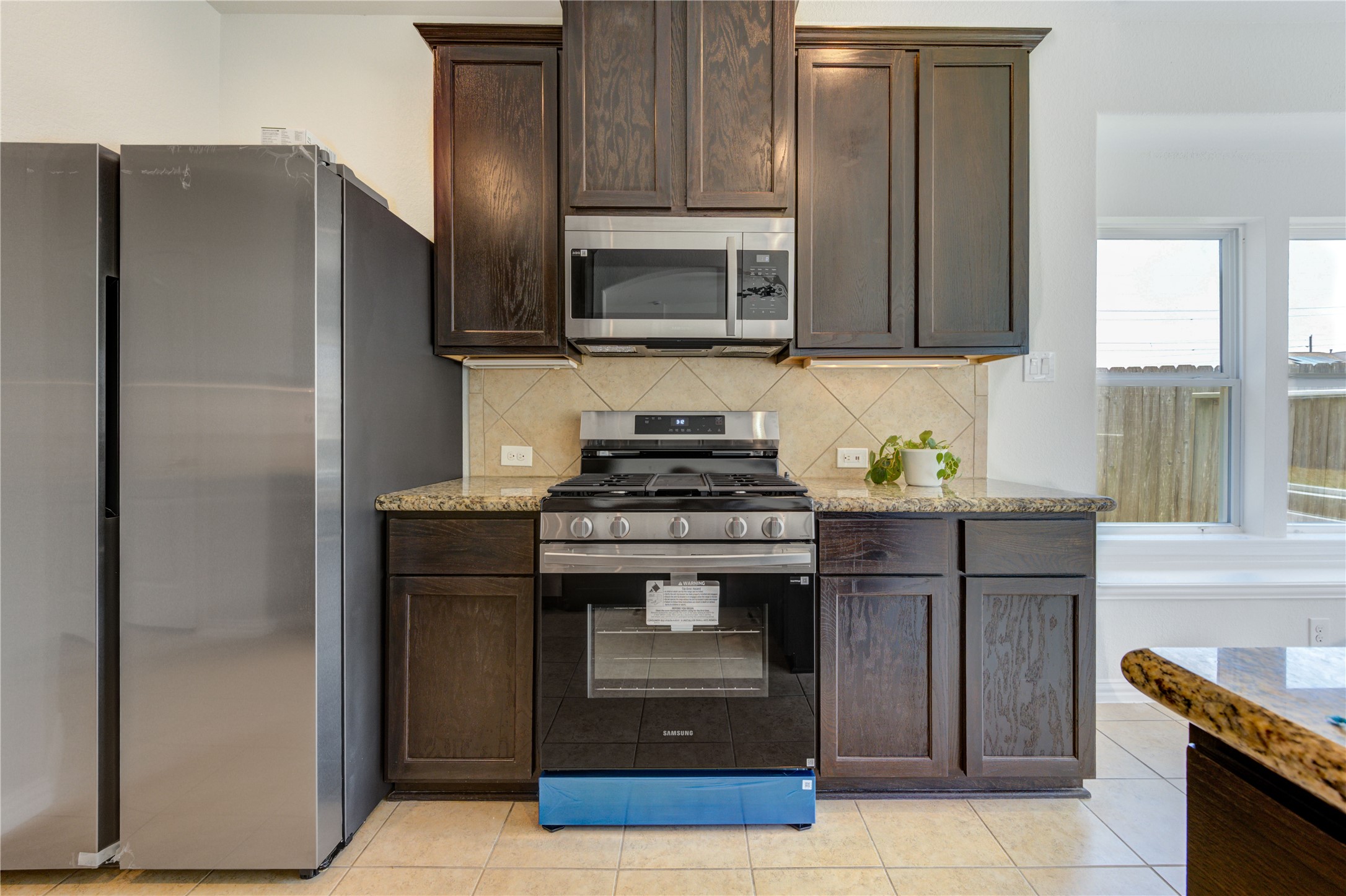 9918 Wood Wind Court Property Photo 12