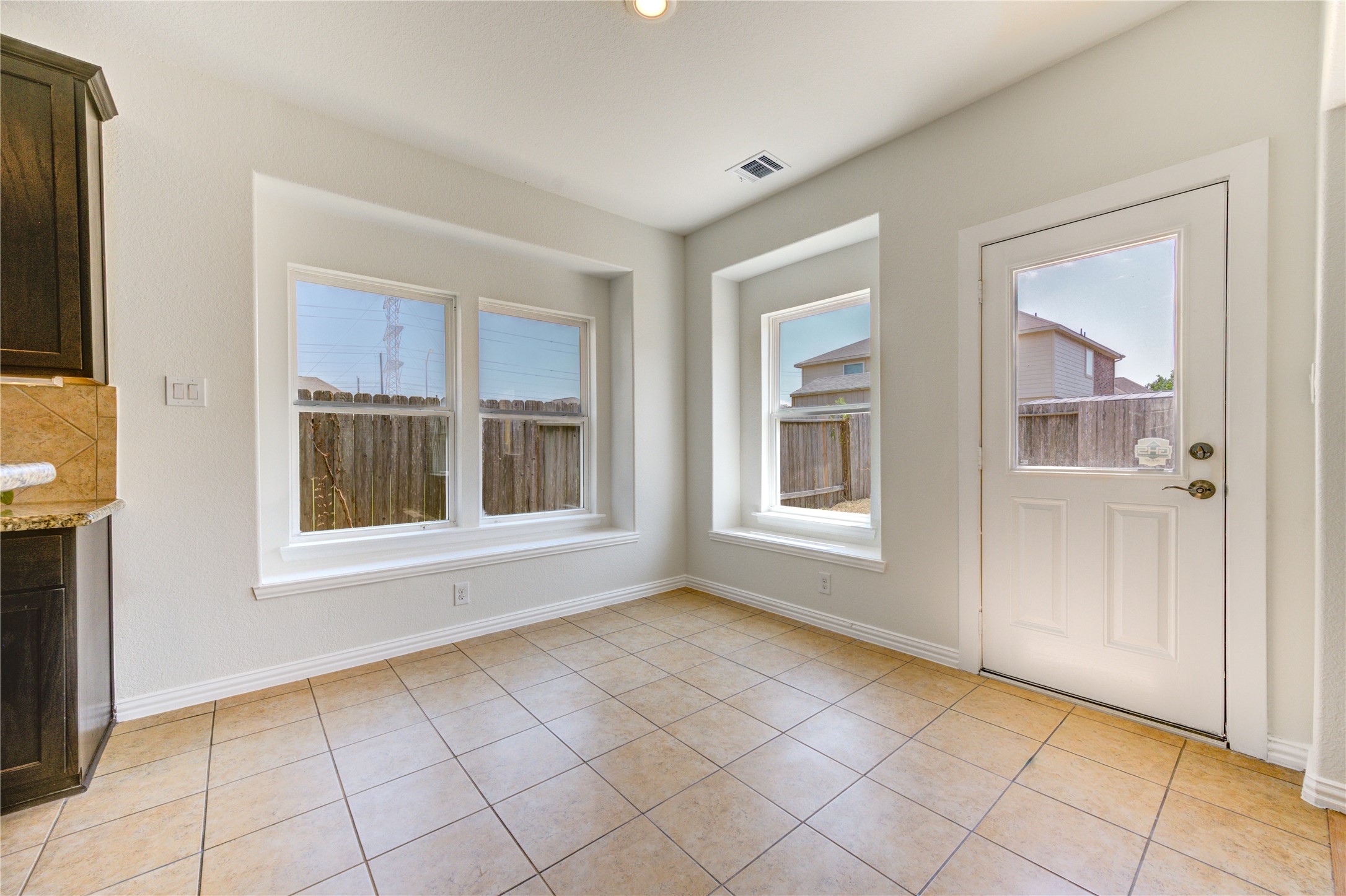 9918 Wood Wind Court Property Photo 16