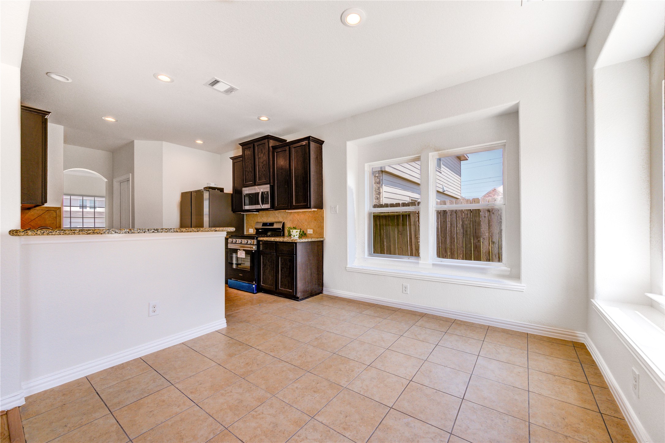 9918 Wood Wind Court Property Photo 17