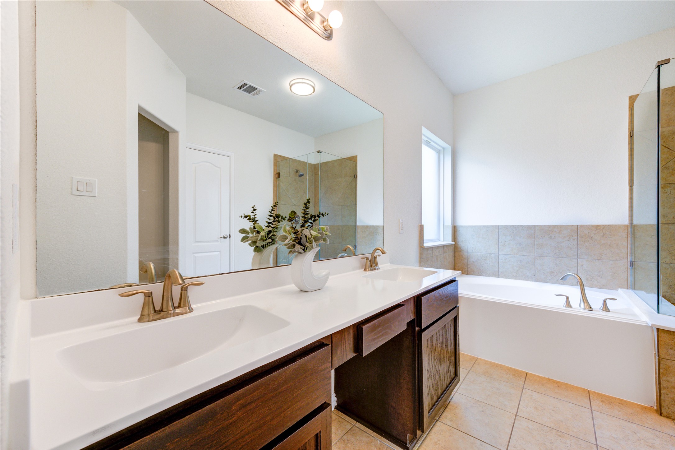 9918 Wood Wind Court Property Photo 26
