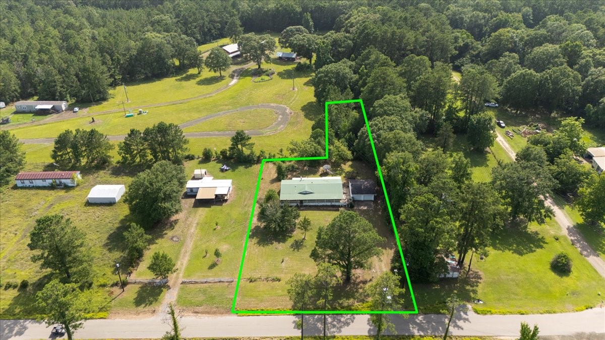 6505 County Road 200 Property Photo 1