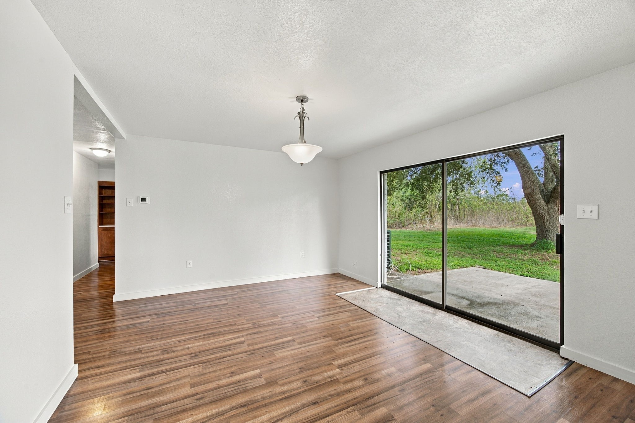 500 E Davitt Street Property Photo 7