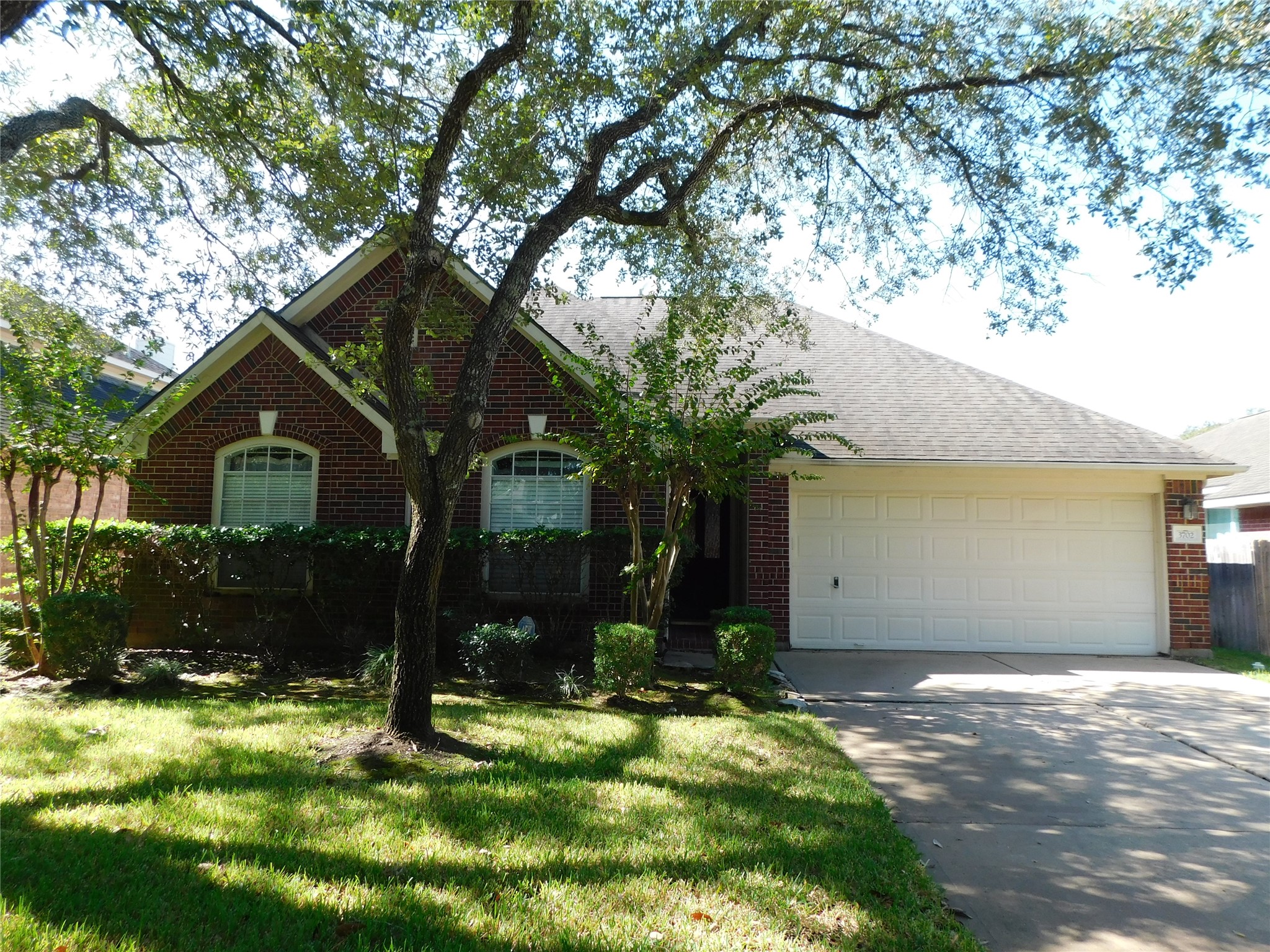 3702 Heritage Colony Drive Property Photo 1