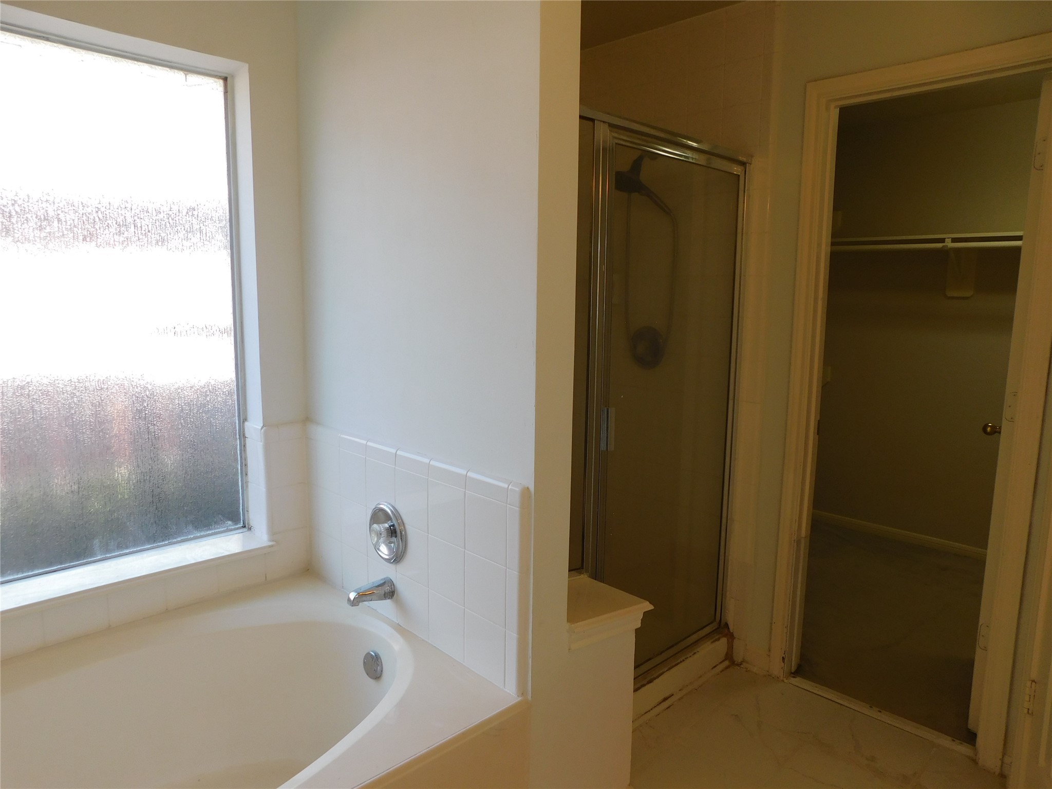 3702 Heritage Colony Drive Property Photo 21
