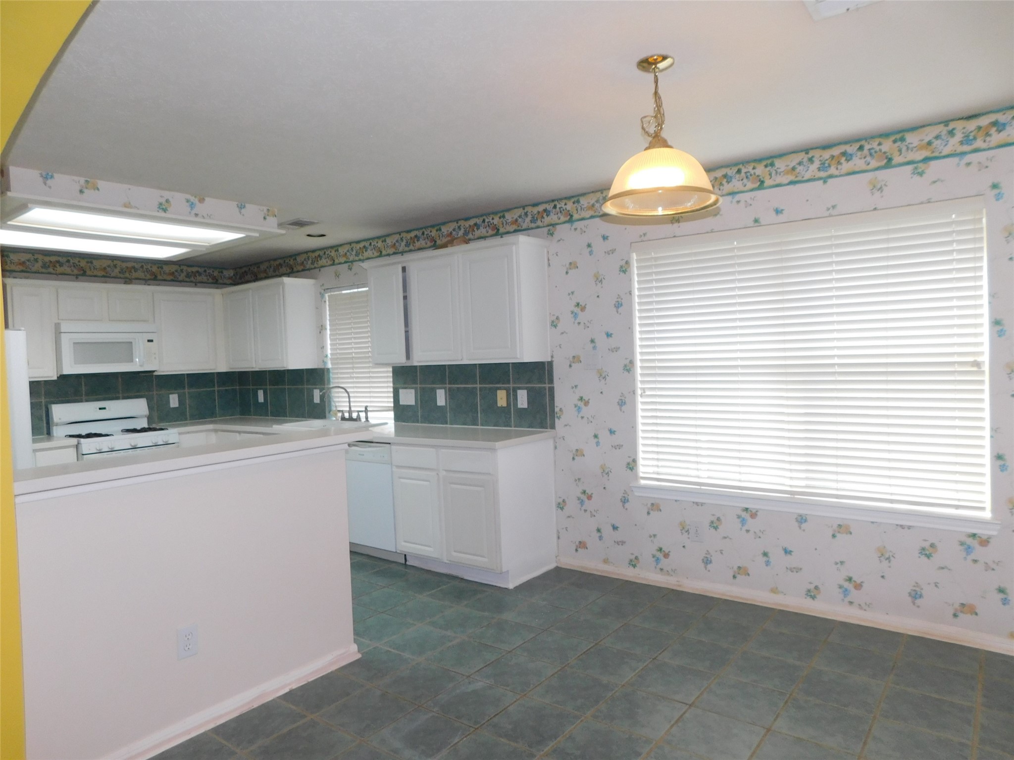3702 Heritage Colony Drive Property Photo 50