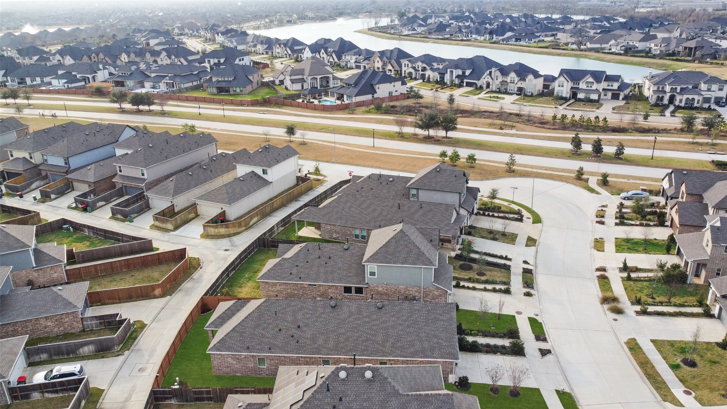 10714 Deer Path Drive Property Photo 28