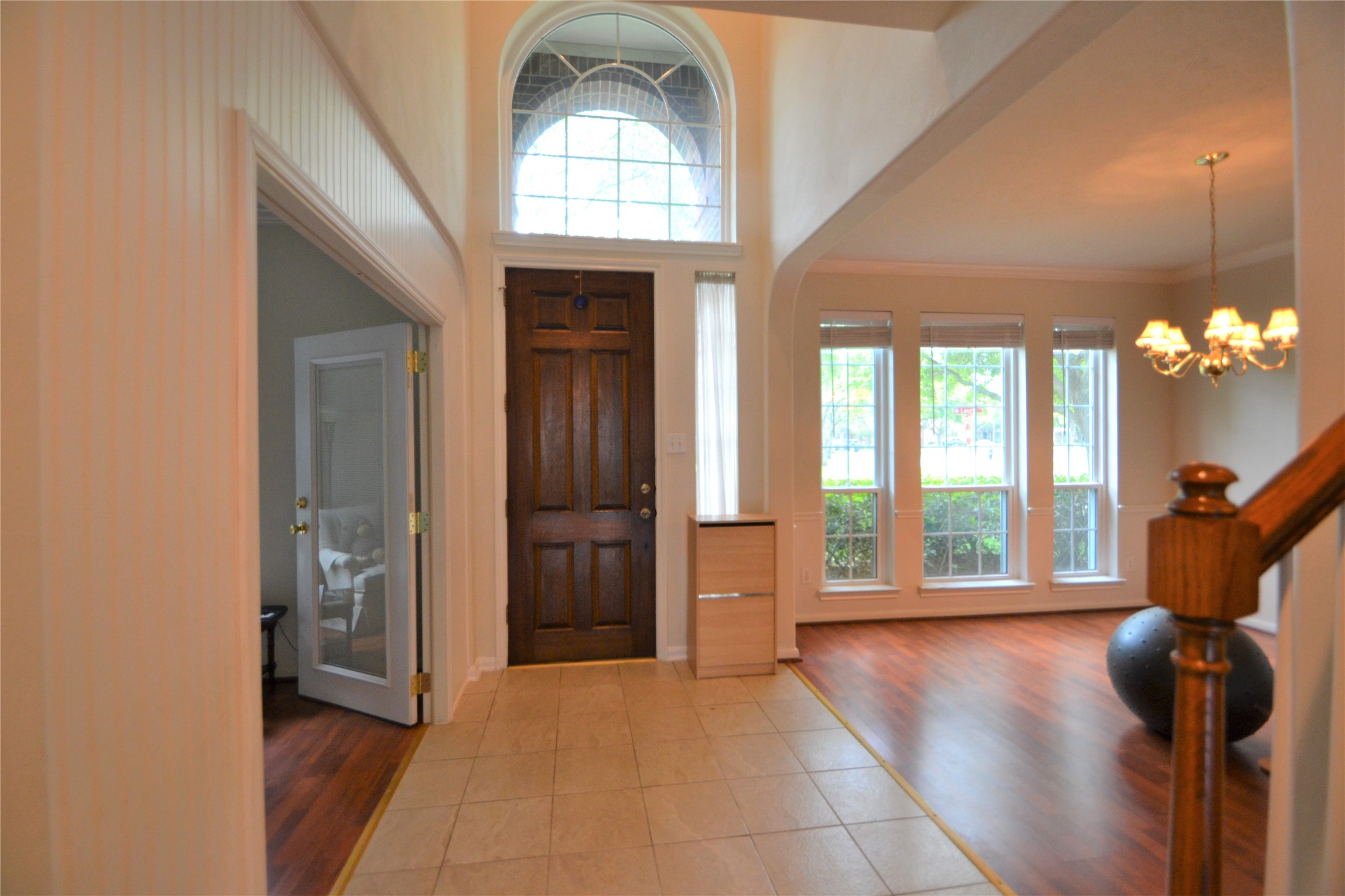 12110 Laurel Court Property Photo 4