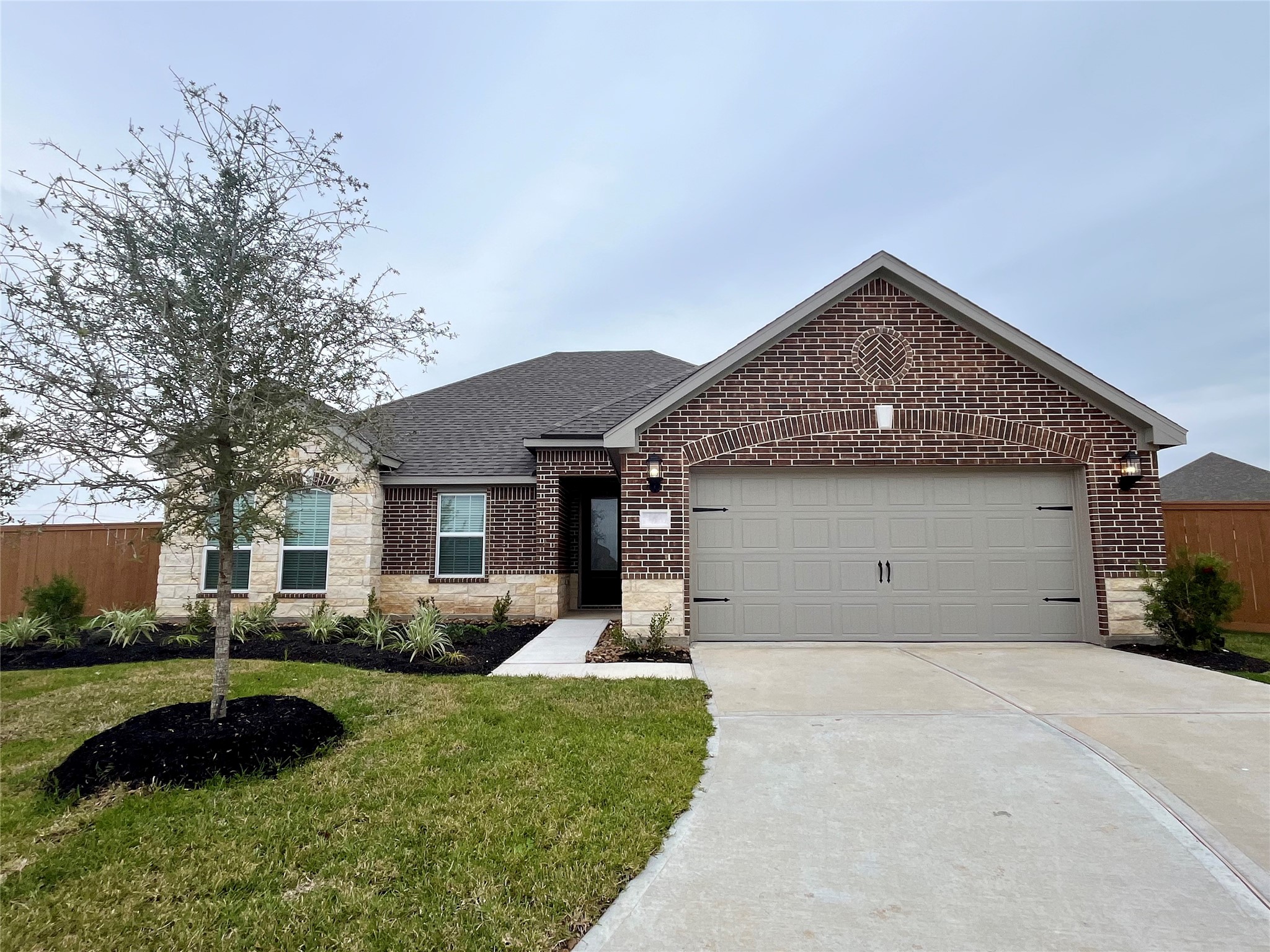2917 Fair Wind Lane Property Photo 1