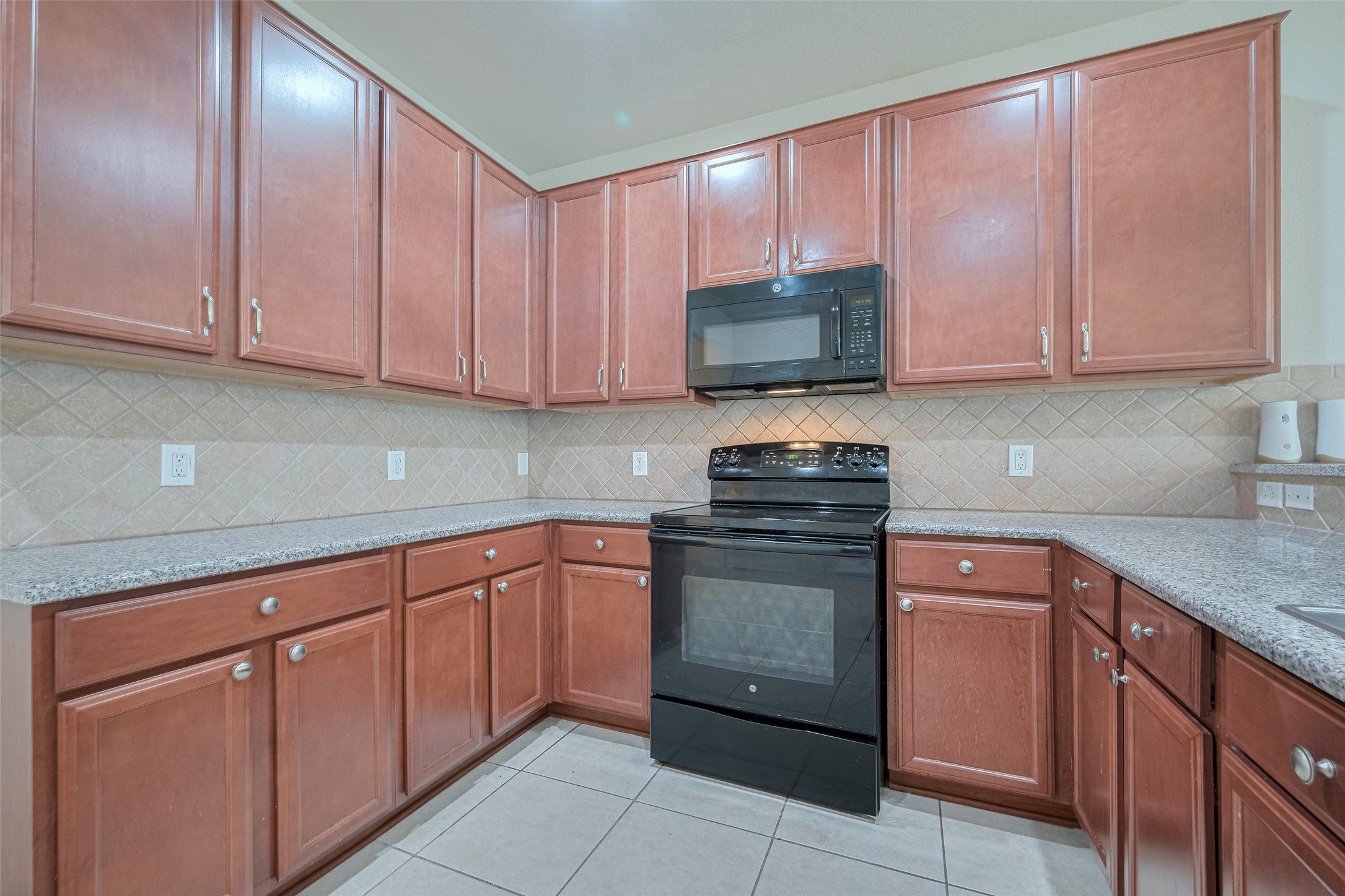 5003 Forest Moss Court Property Photo 21