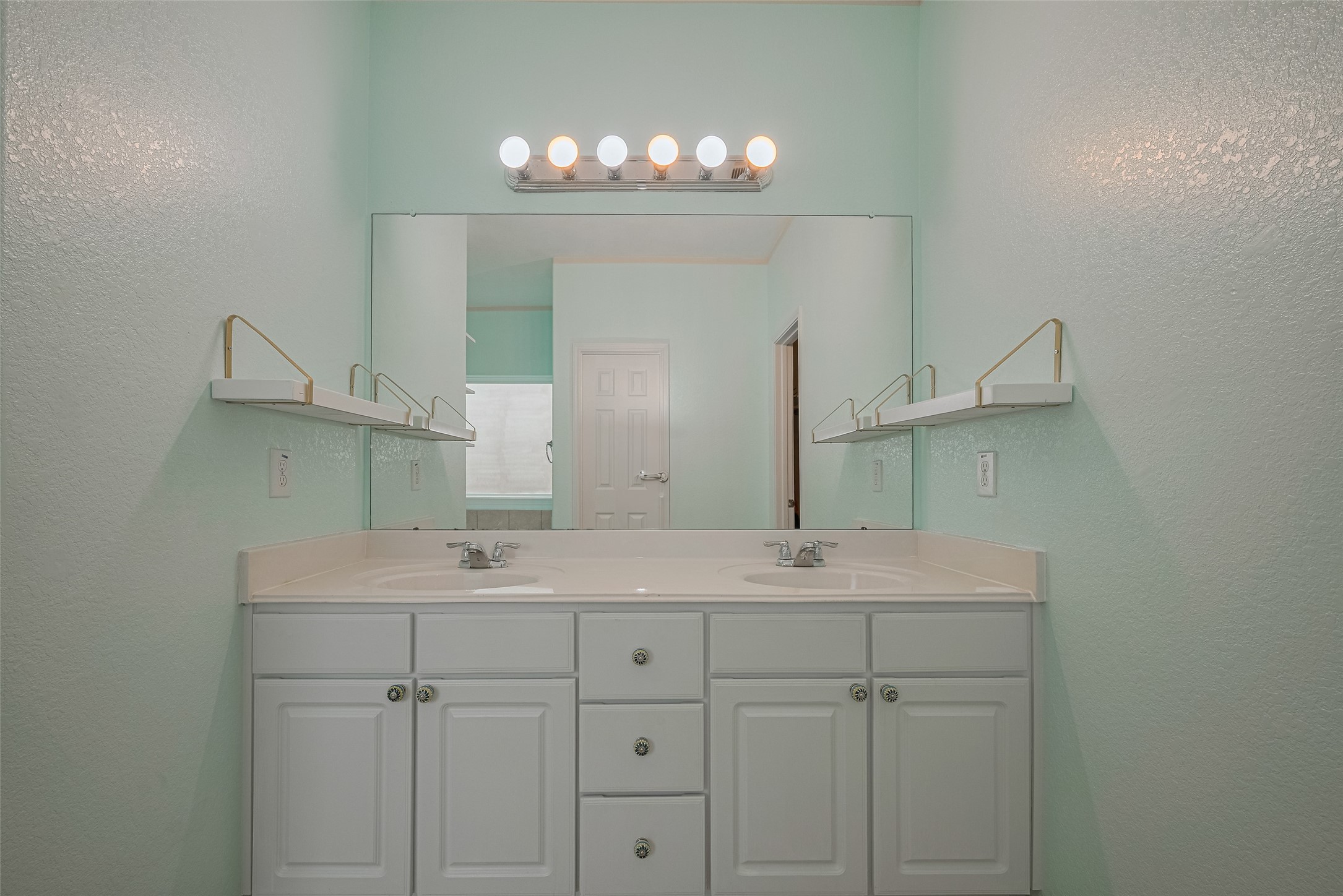 5003 Forest Moss Court Property Photo 34