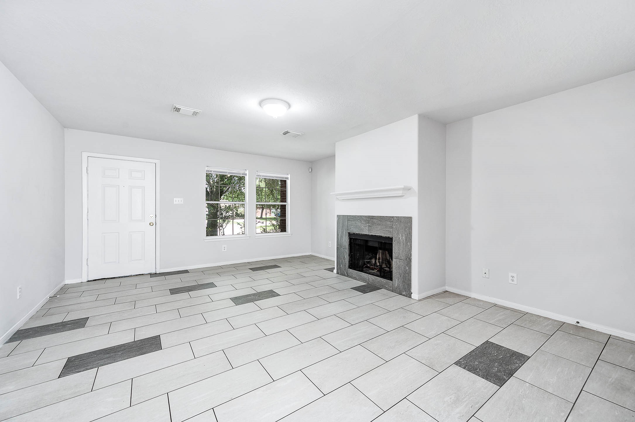 17219 Morning Blossom Place Property Photo 6