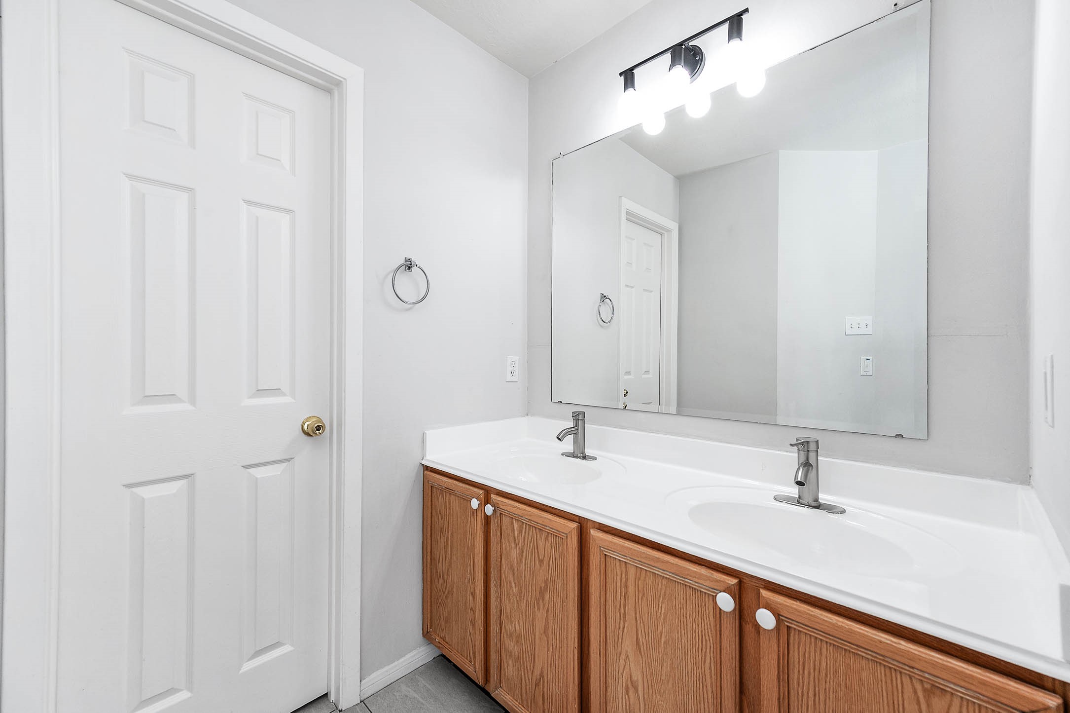 17219 Morning Blossom Place Property Photo 28