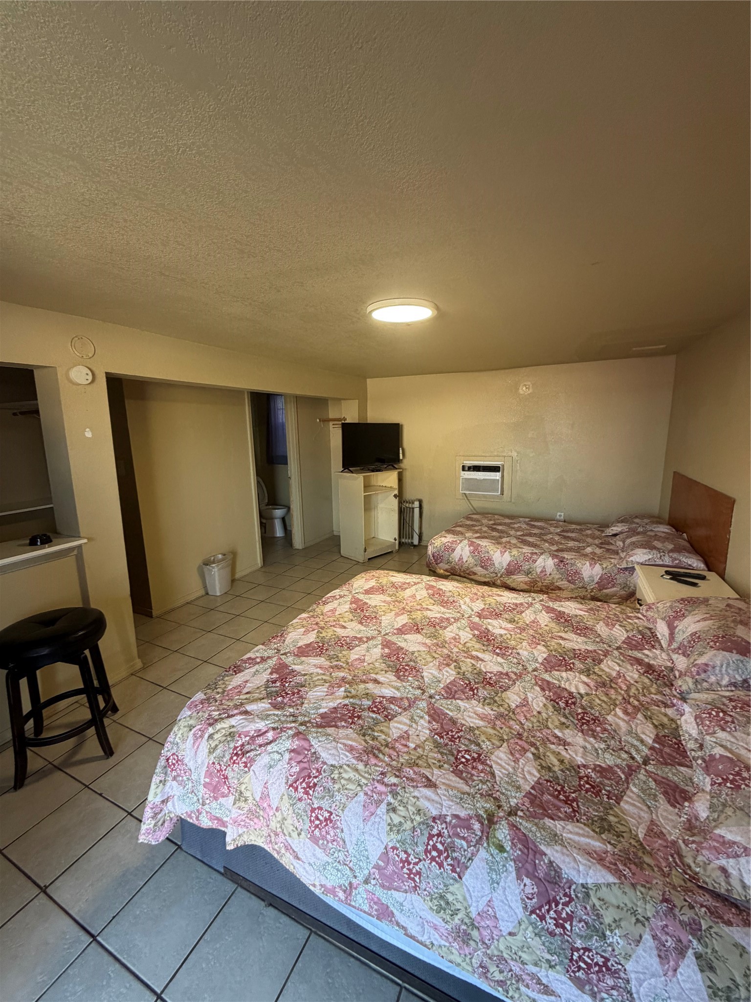 2201 Avenue J Property Photo 9