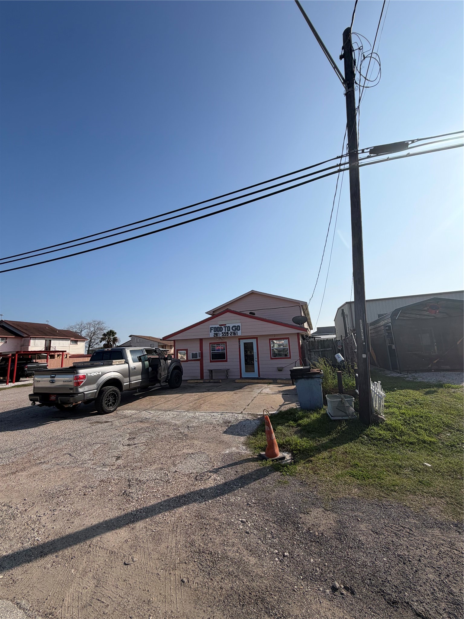 2201 Avenue J Property Photo 15