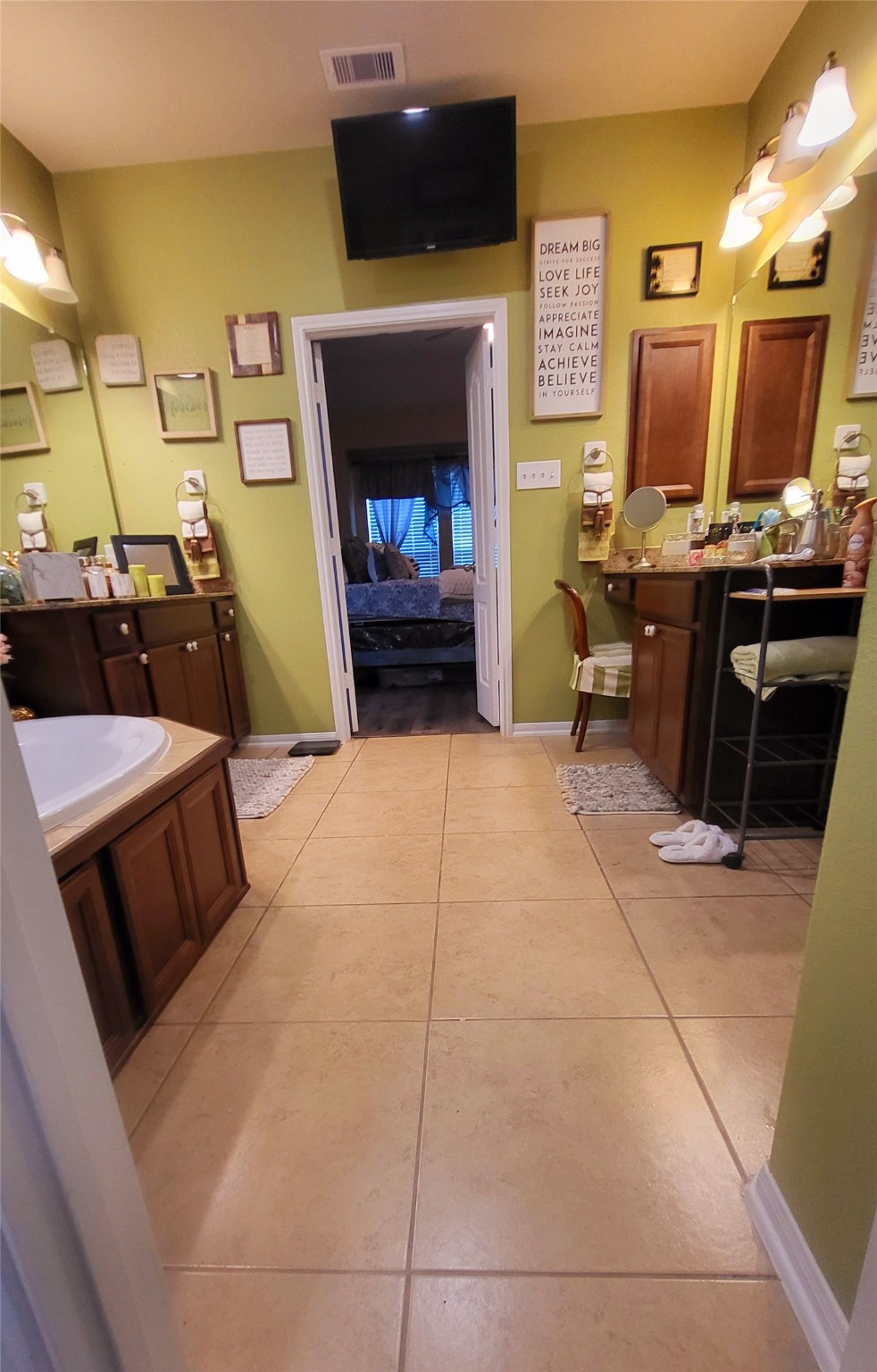 7708 River Pass Drive Property Photo 14