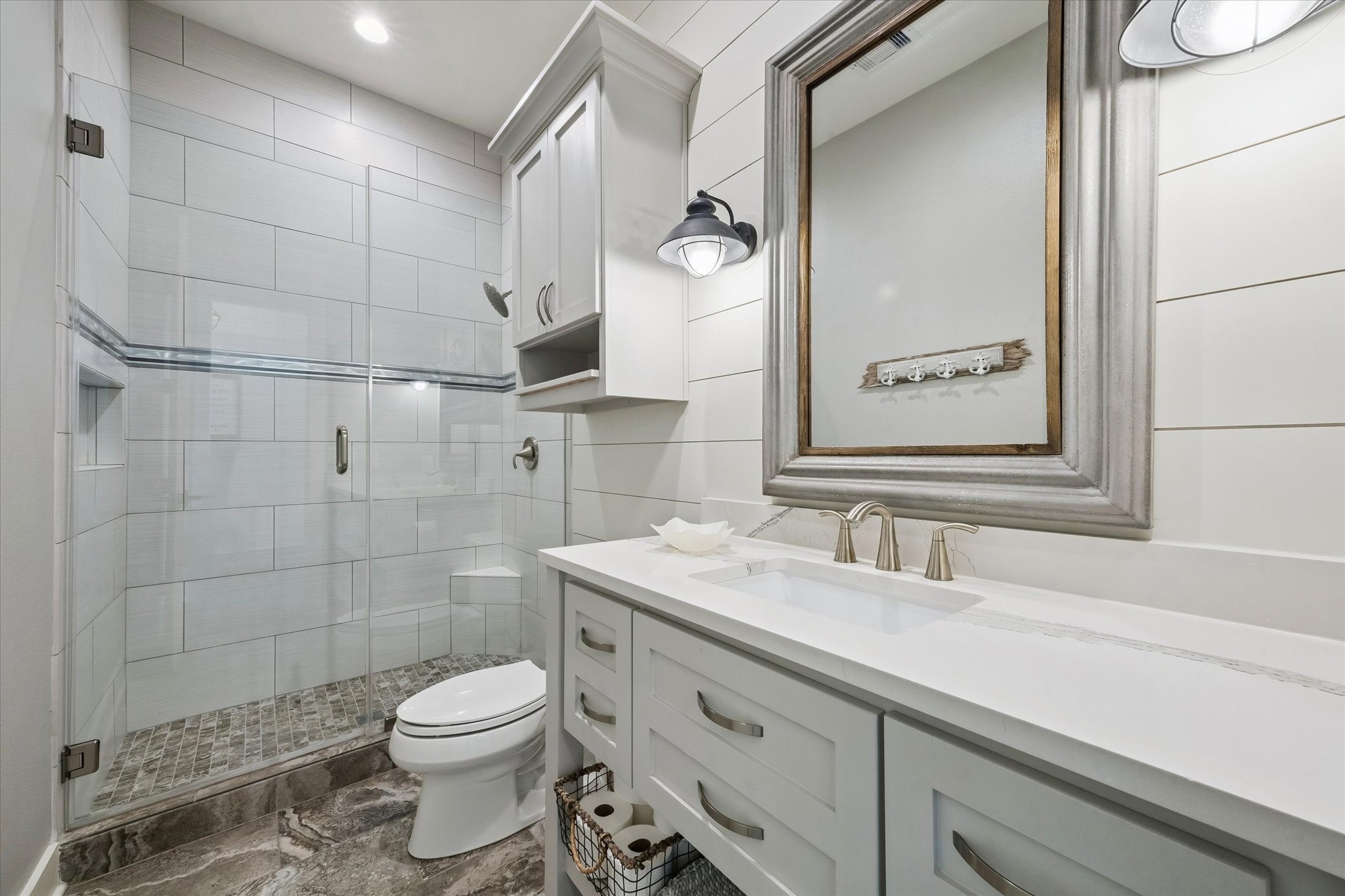 1534 Windsong Way Property Photo 24