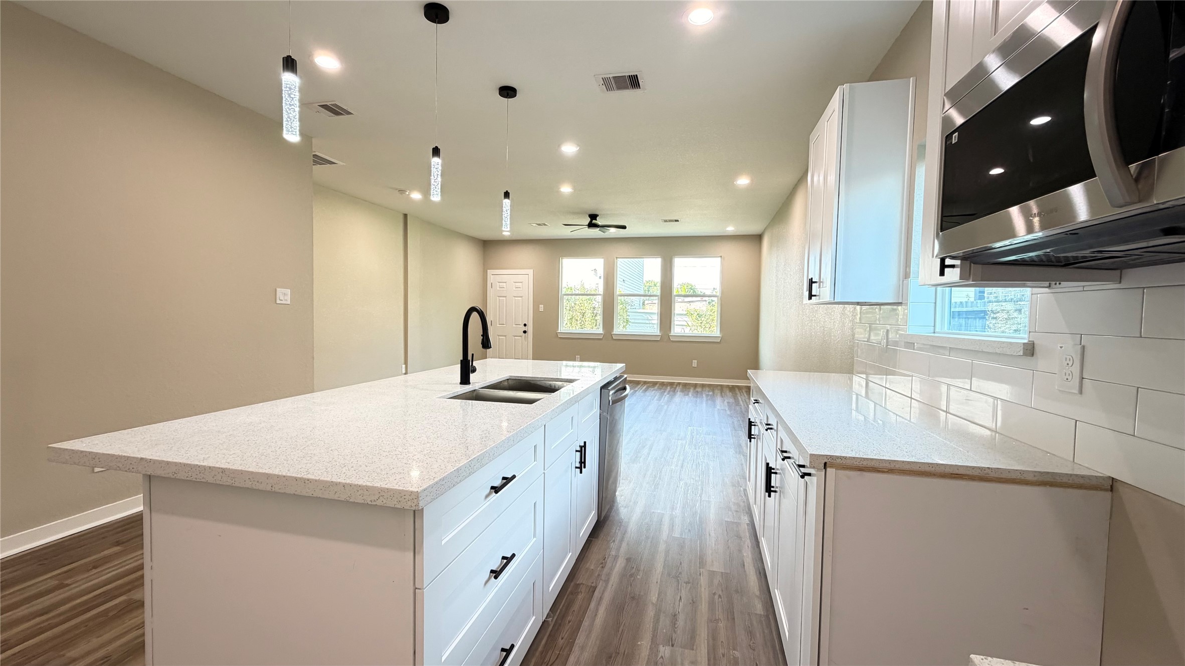 7821 Angus Street Property Photo 13