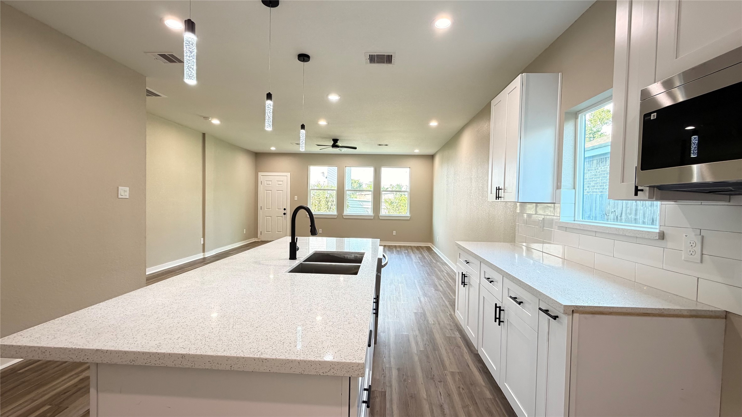 7821 Angus Street Property Photo 14