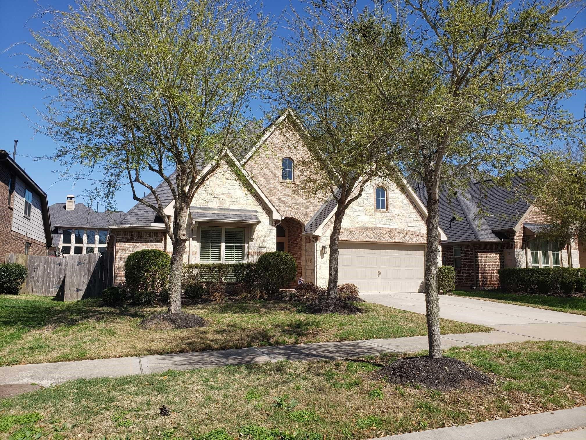 5927 Bristol Path Lane Property Photo 2