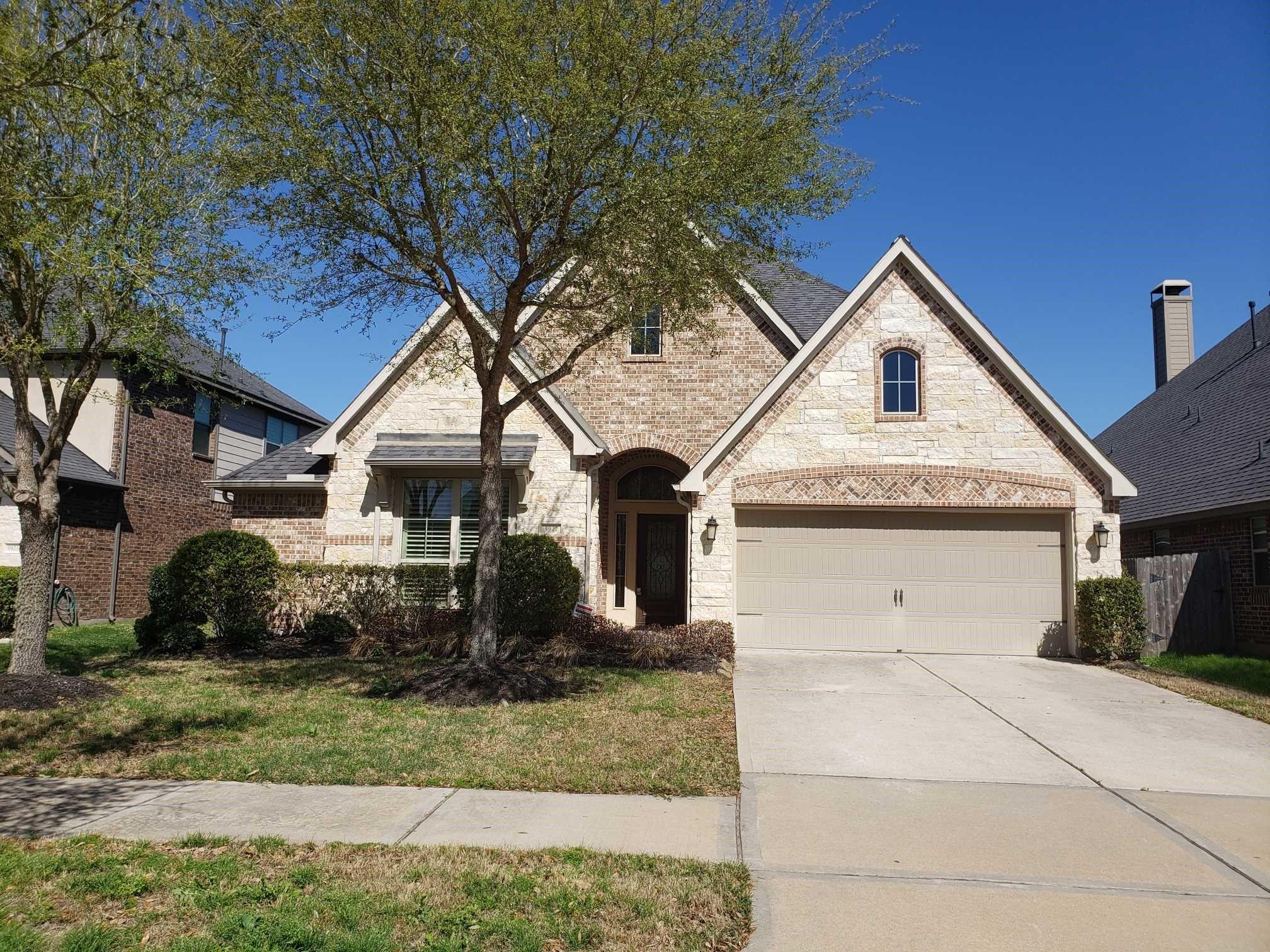 5927 Bristol Path Lane Property Photo 3